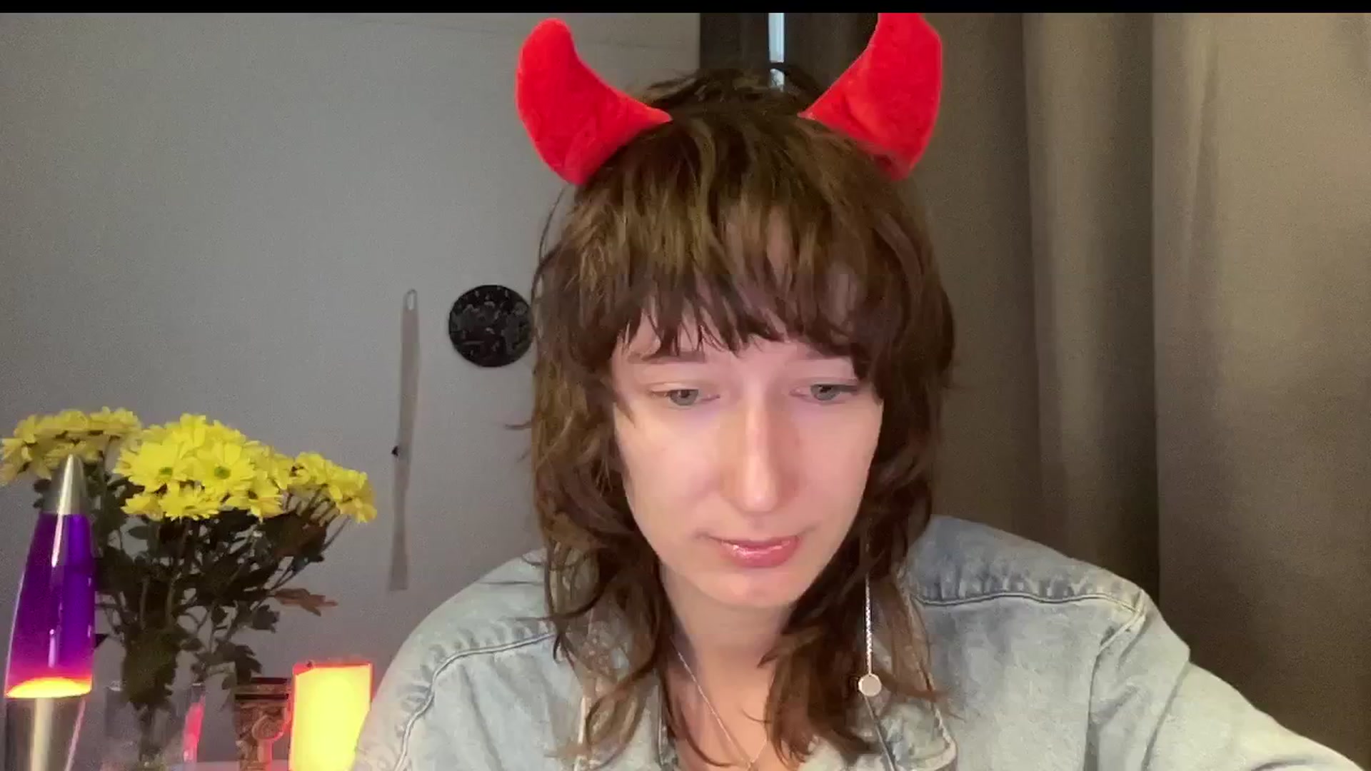 Gallery image thumbnail from LoooneyTunes's myfreecams stream on, 10/27/2024, 14:18 image 17 of 20
