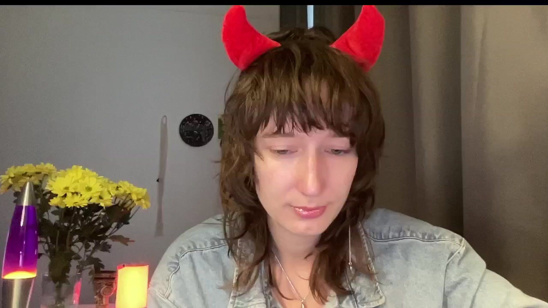 Gallery image thumbnail from LoooneyTunes's myfreecams stream on, 10/27/2024, 14:18 image 14 of 20