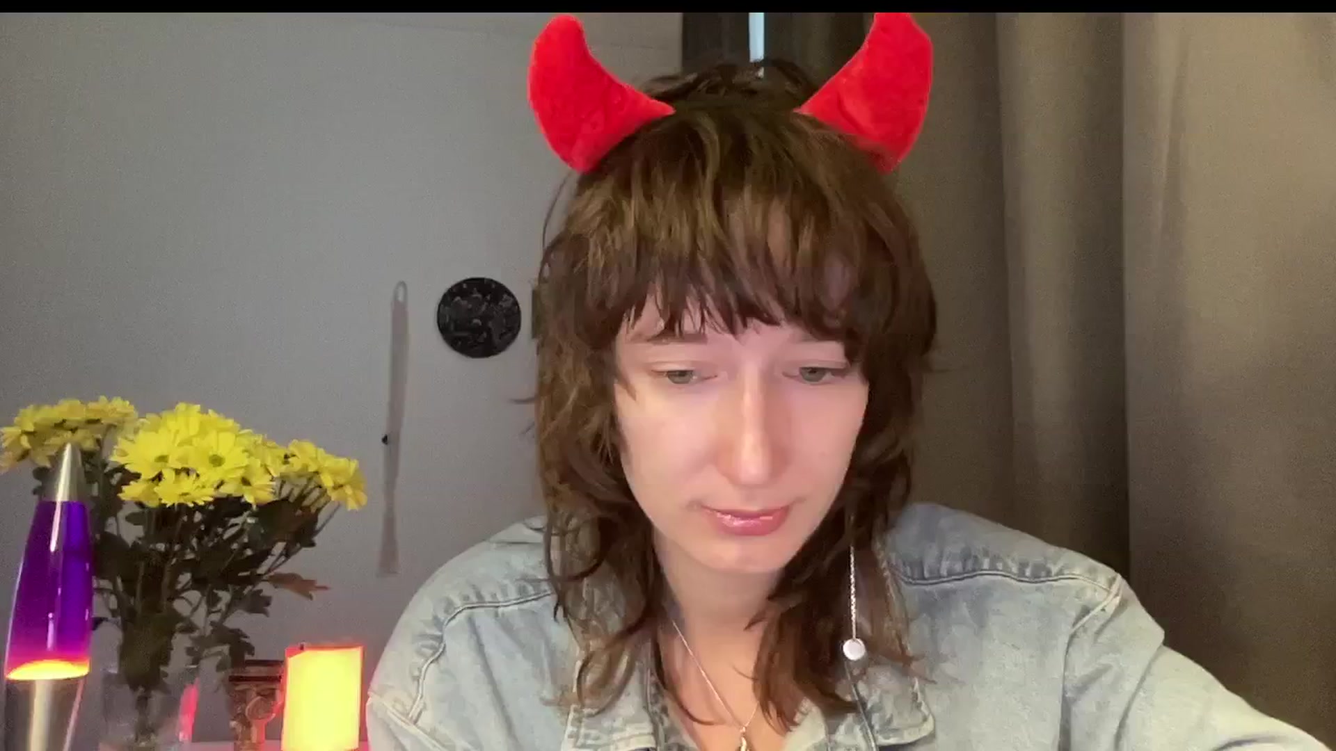 Gallery image thumbnail from LoooneyTunes's myfreecams stream on, 10/27/2024, 14:18 image 16 of 20