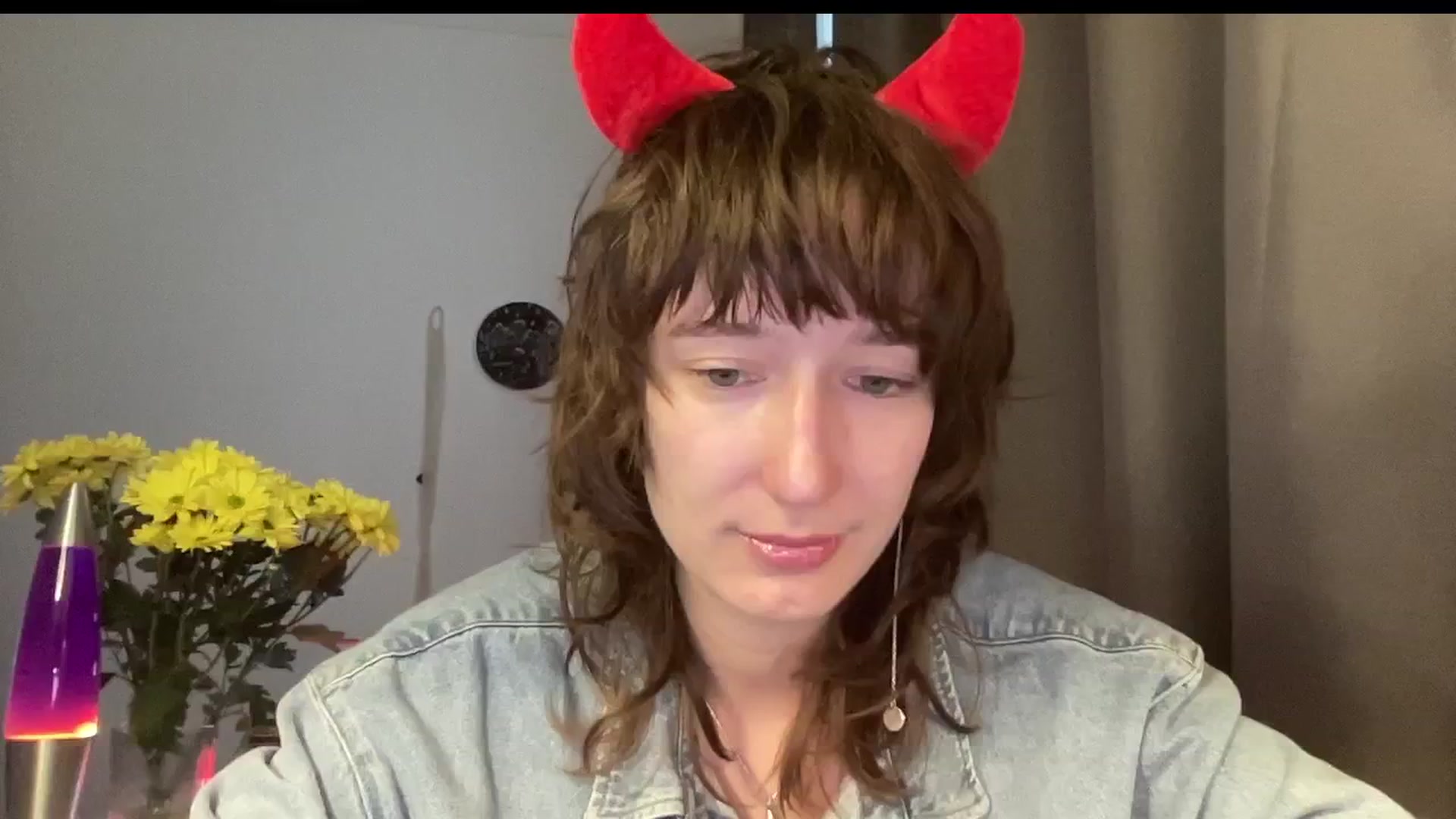 Gallery image thumbnail from LoooneyTunes's myfreecams stream on, 10/27/2024, 14:18 image 8 of 20