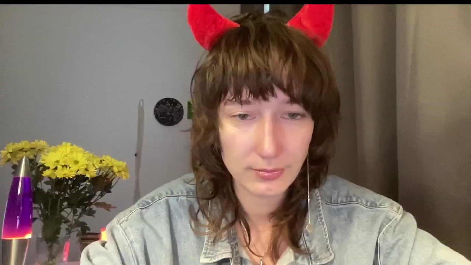 Gallery image thumbnail from LoooneyTunes's myfreecams stream on, 10/27/2024, 14:18 image 5 of 20