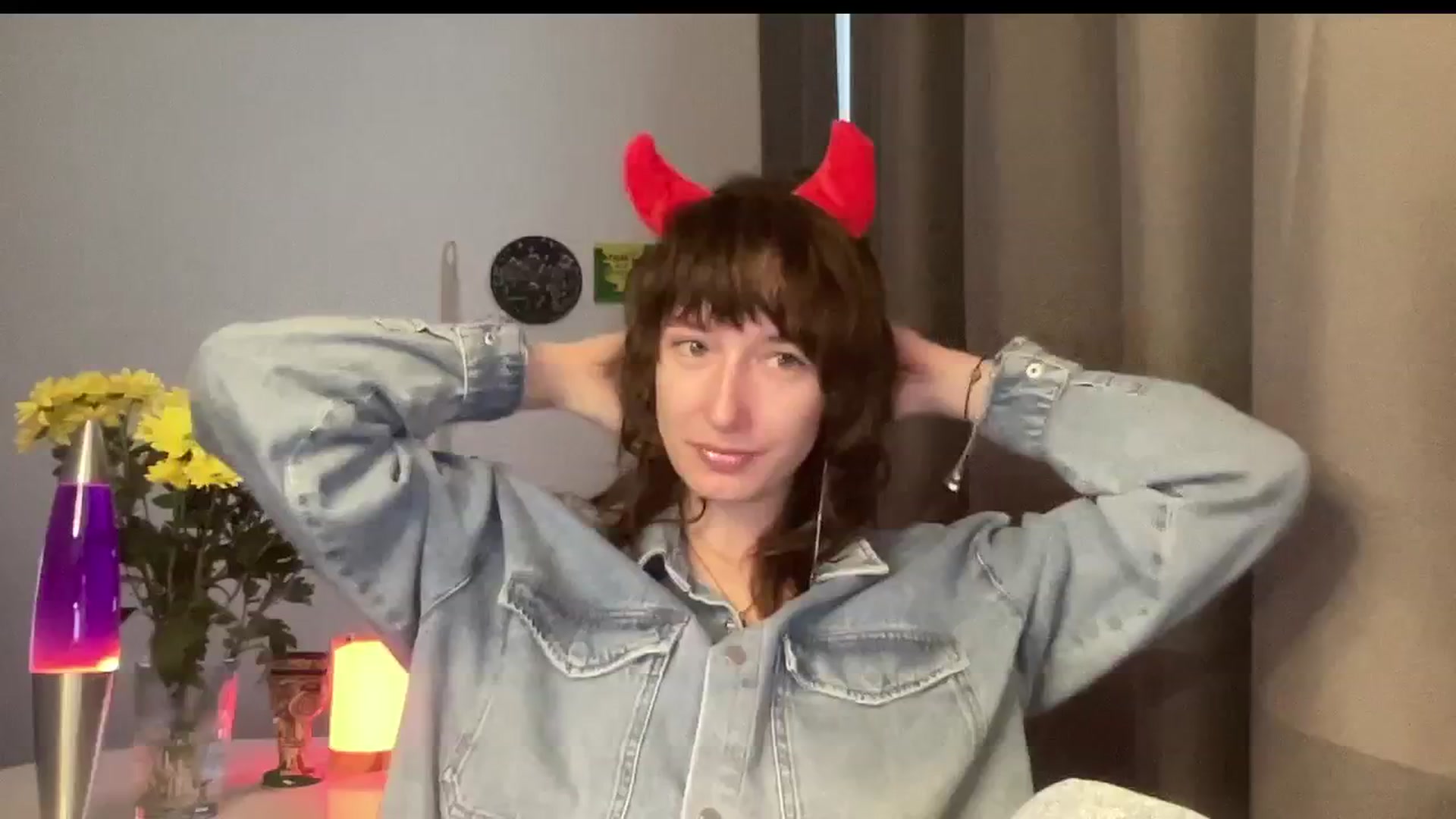 Gallery image thumbnail from LoooneyTunes's myfreecams stream on, 10/27/2024, 14:18 image 2 of 20