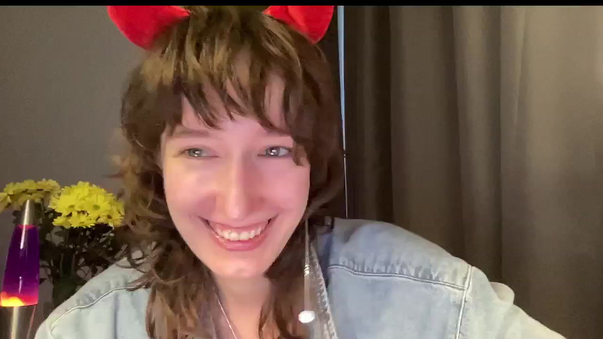 Gallery image thumbnail from LoooneyTunes's myfreecams stream on, 10/27/2024, 16:10 image 8 of 20