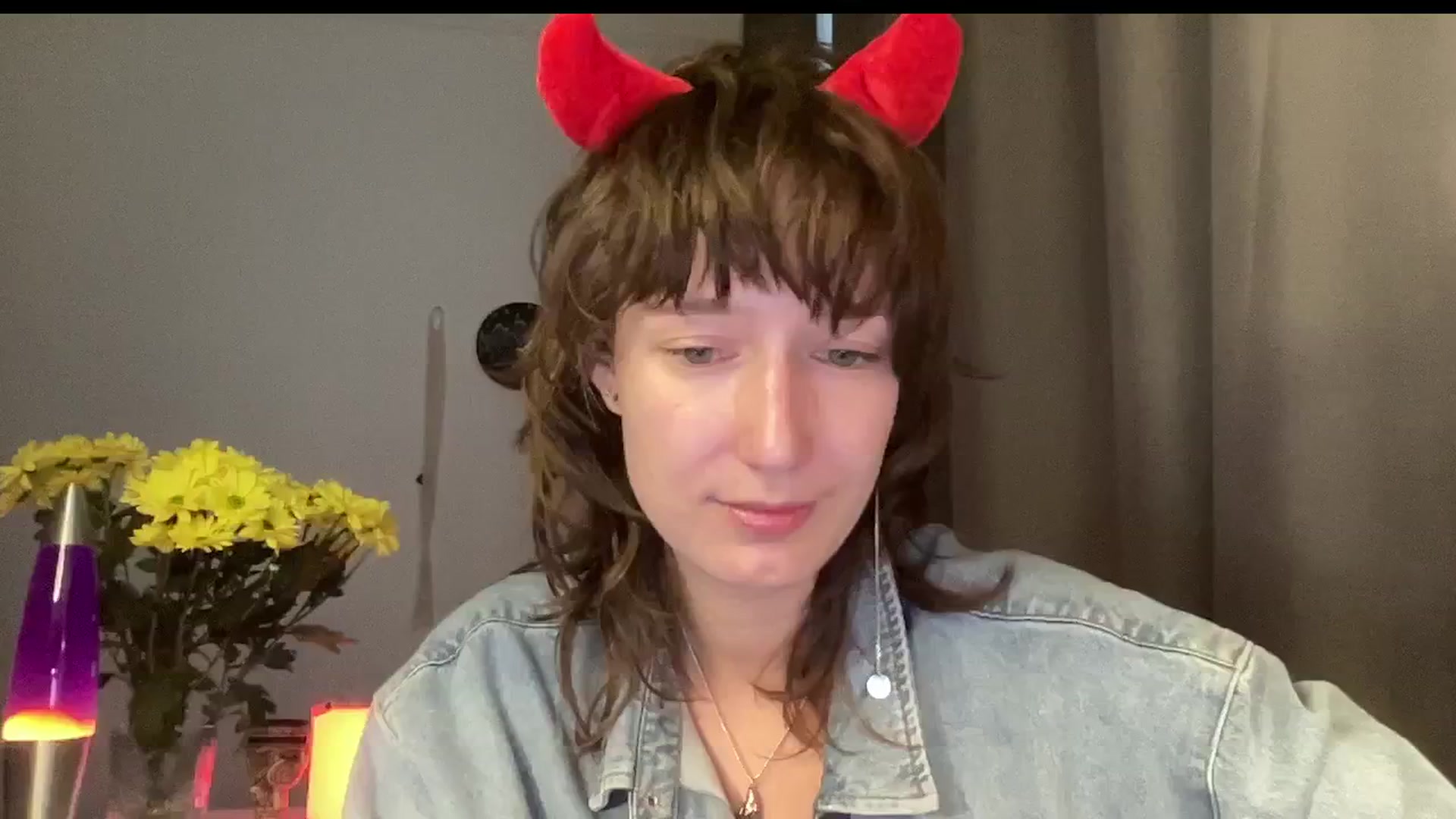 Gallery image thumbnail from LoooneyTunes's myfreecams stream on, 10/27/2024, 16:10 image 4 of 20