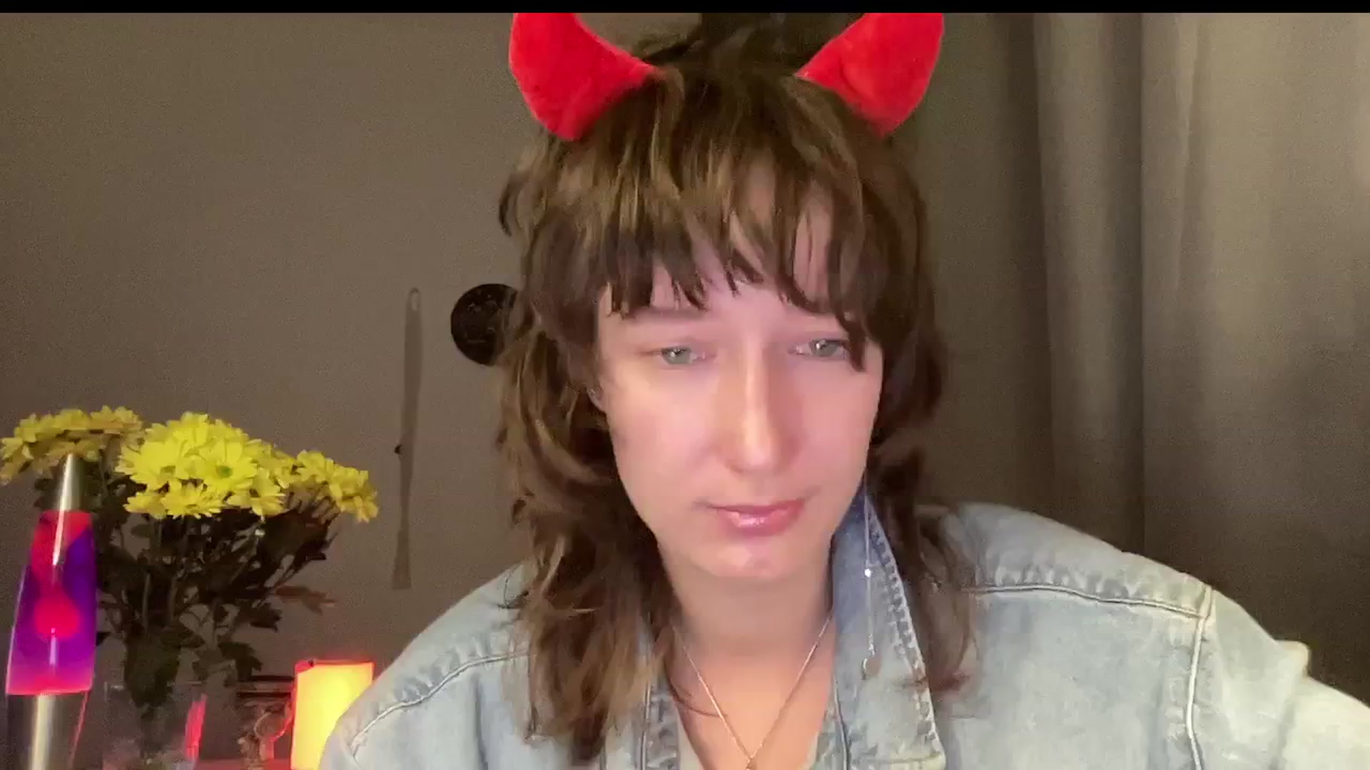 Gallery image thumbnail from LoooneyTunes's myfreecams stream on, 10/27/2024, 16:10 image 15 of 20