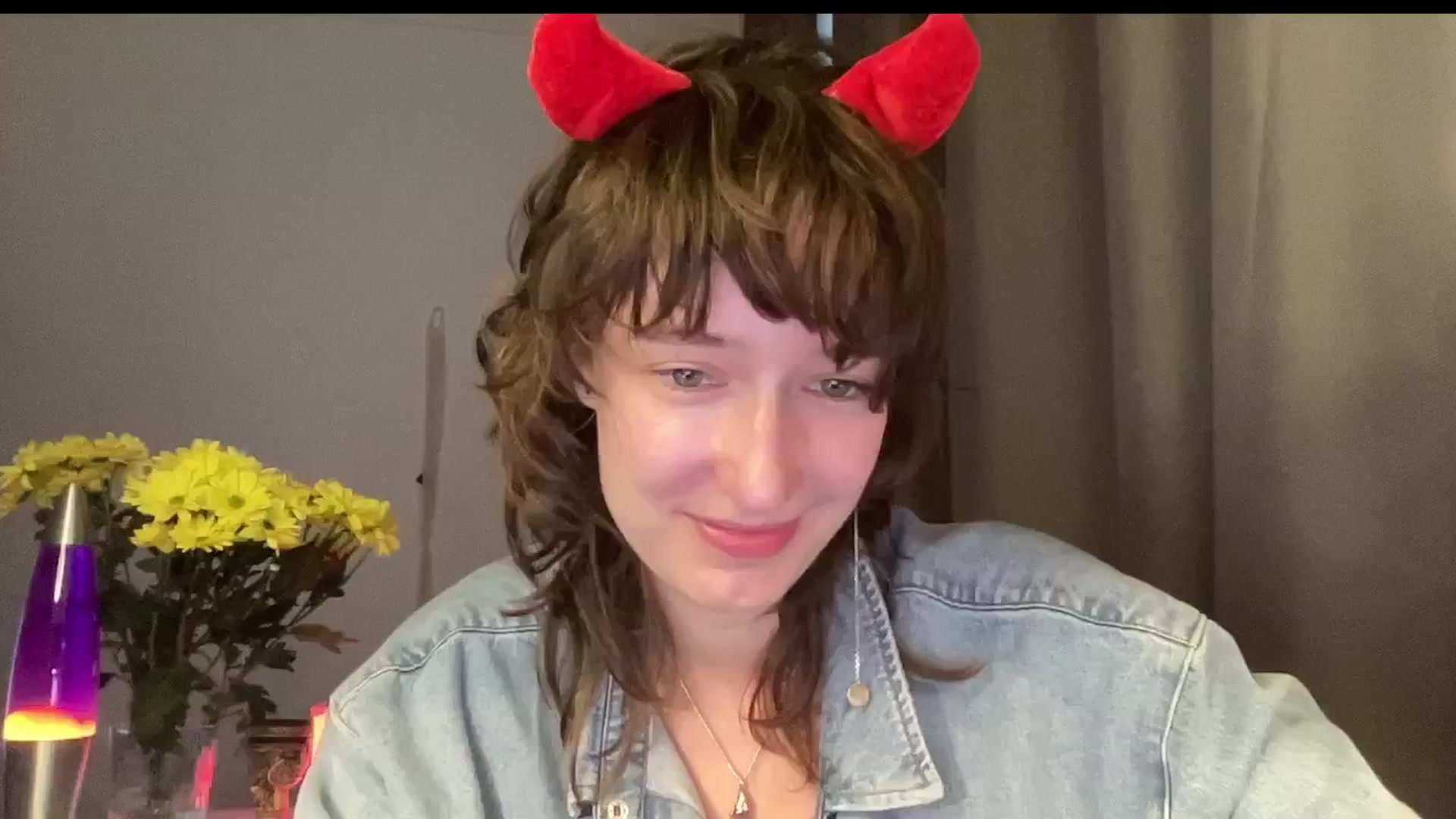 Gallery image thumbnail from LoooneyTunes's myfreecams stream on, 10/27/2024, 16:10 image 6 of 20