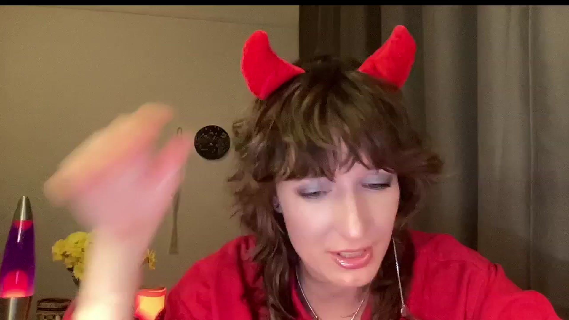 Gallery image thumbnail from LoooneyTunes's myfreecams stream on, 10/30/2024, 16:36 image 9 of 20