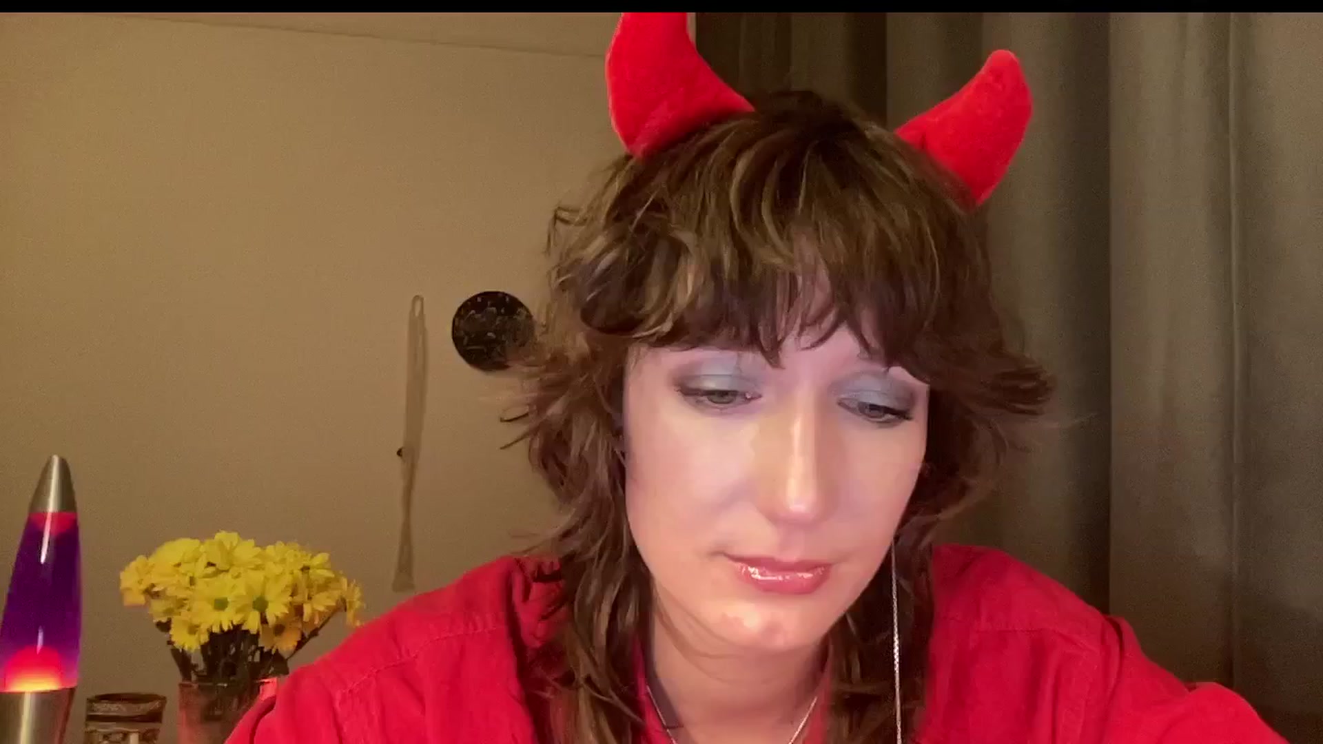 Gallery image thumbnail from LoooneyTunes's myfreecams stream on, 10/30/2024, 16:36 image 5 of 20