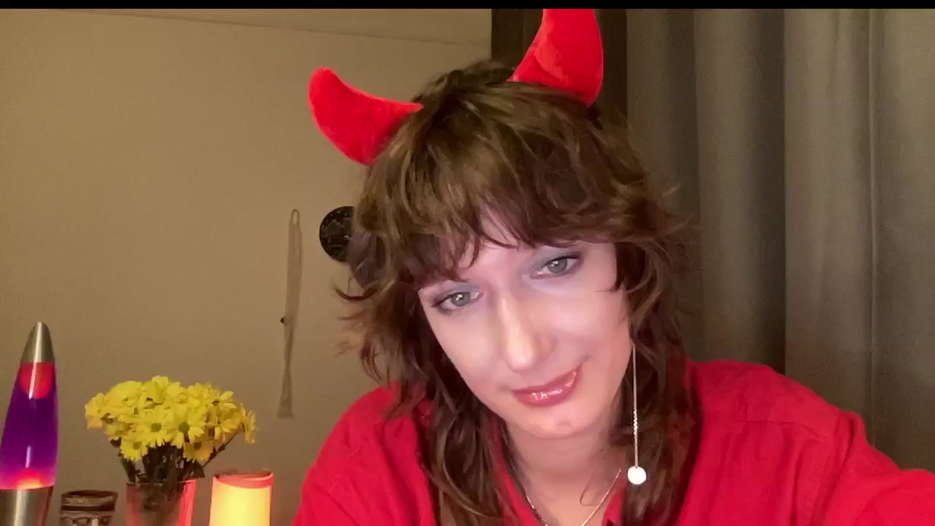 Gallery image thumbnail from LoooneyTunes's myfreecams stream on, 10/30/2024, 16:36 image 16 of 20