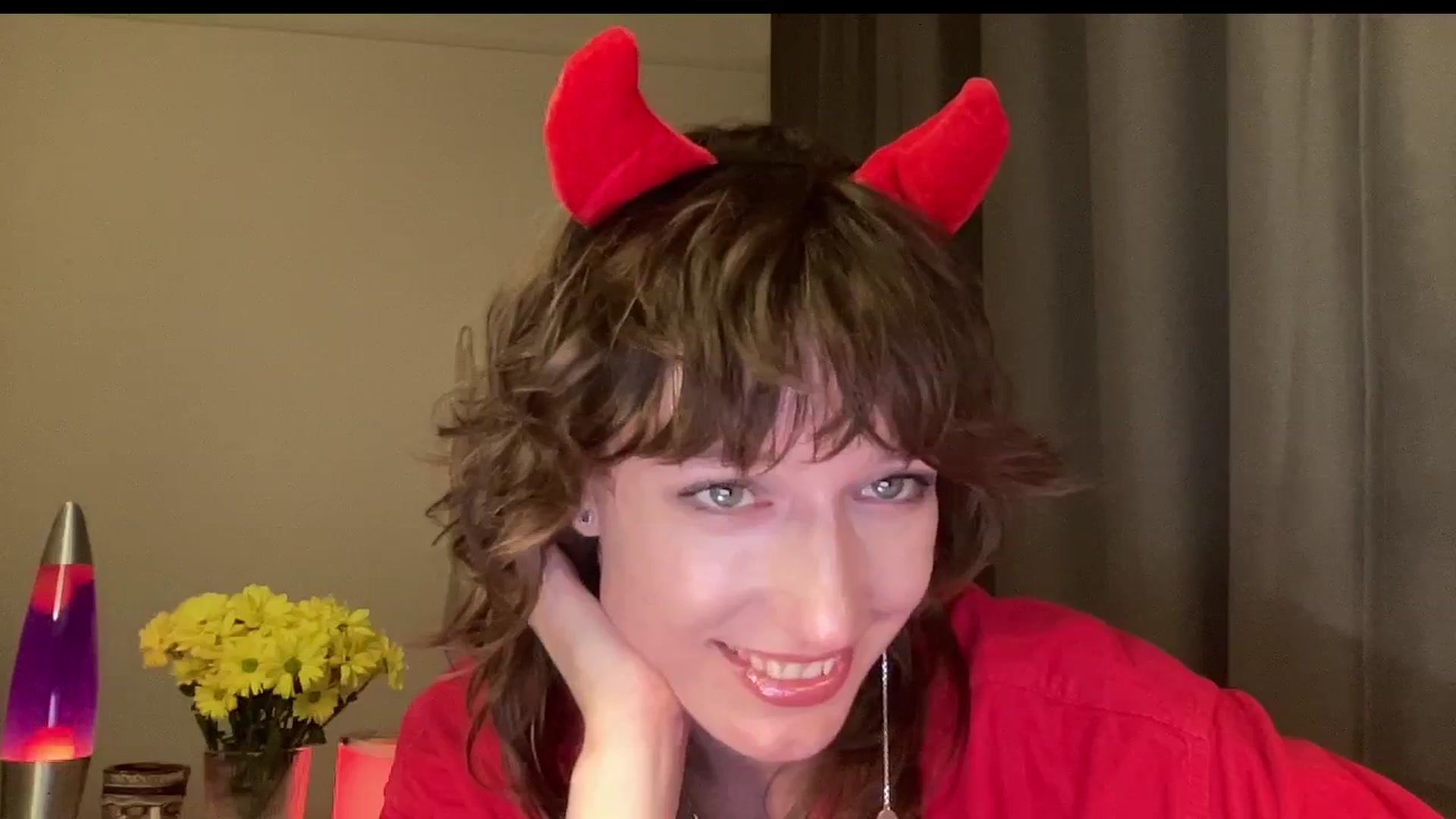 Gallery image thumbnail from LoooneyTunes's myfreecams stream on, 10/30/2024, 17:05 image 17 of 20