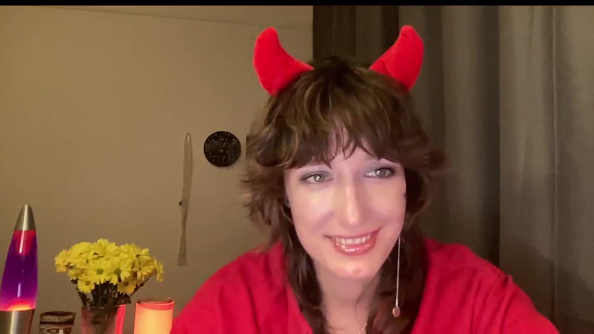 Gallery image thumbnail from LoooneyTunes's myfreecams stream on, 10/30/2024, 17:05 image 6 of 20