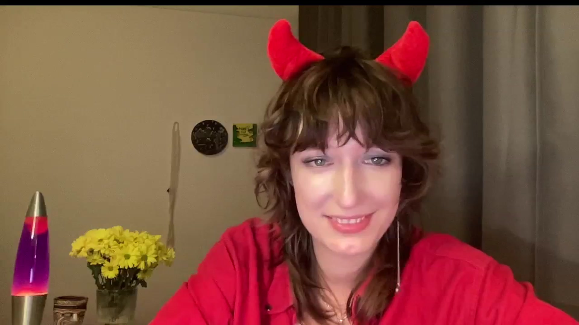 Gallery image thumbnail from LoooneyTunes's myfreecams stream on, 10/30/2024, 17:44 image 16 of 20