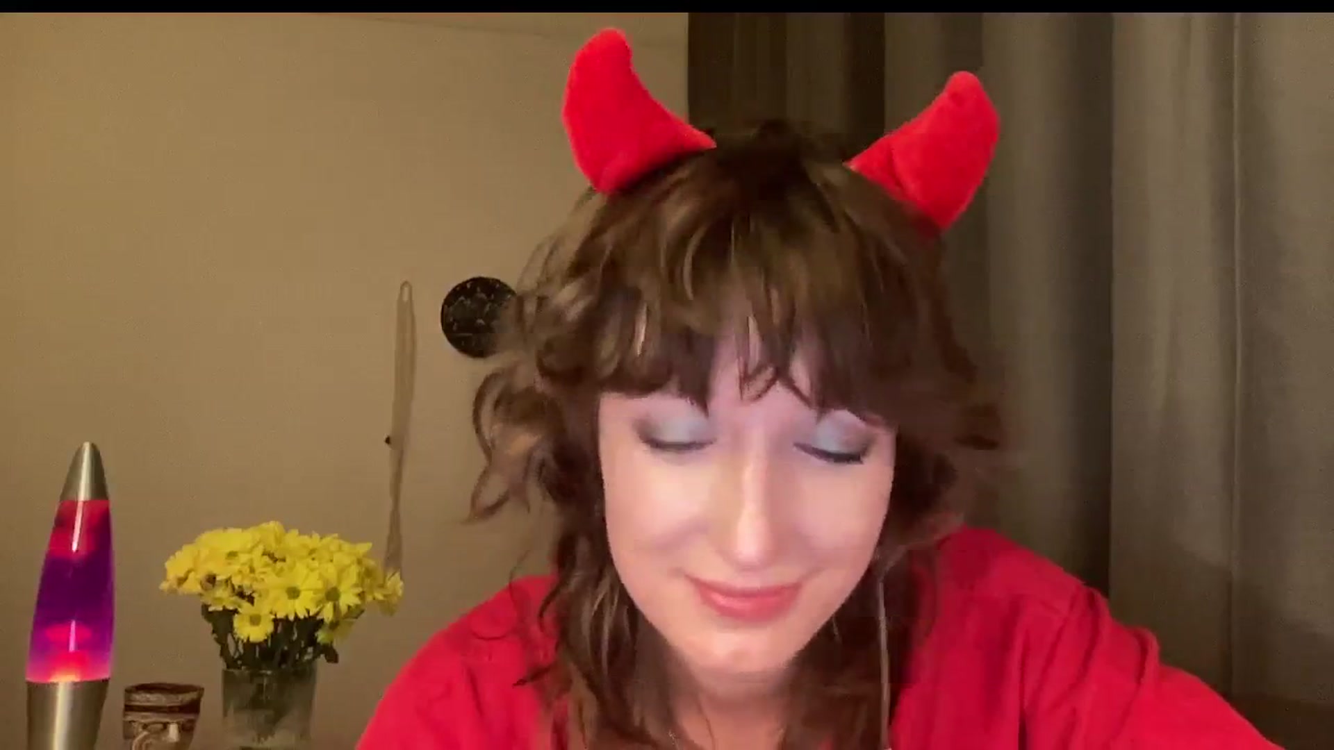 Gallery image thumbnail from LoooneyTunes's myfreecams stream on, 10/30/2024, 17:44 image 12 of 20