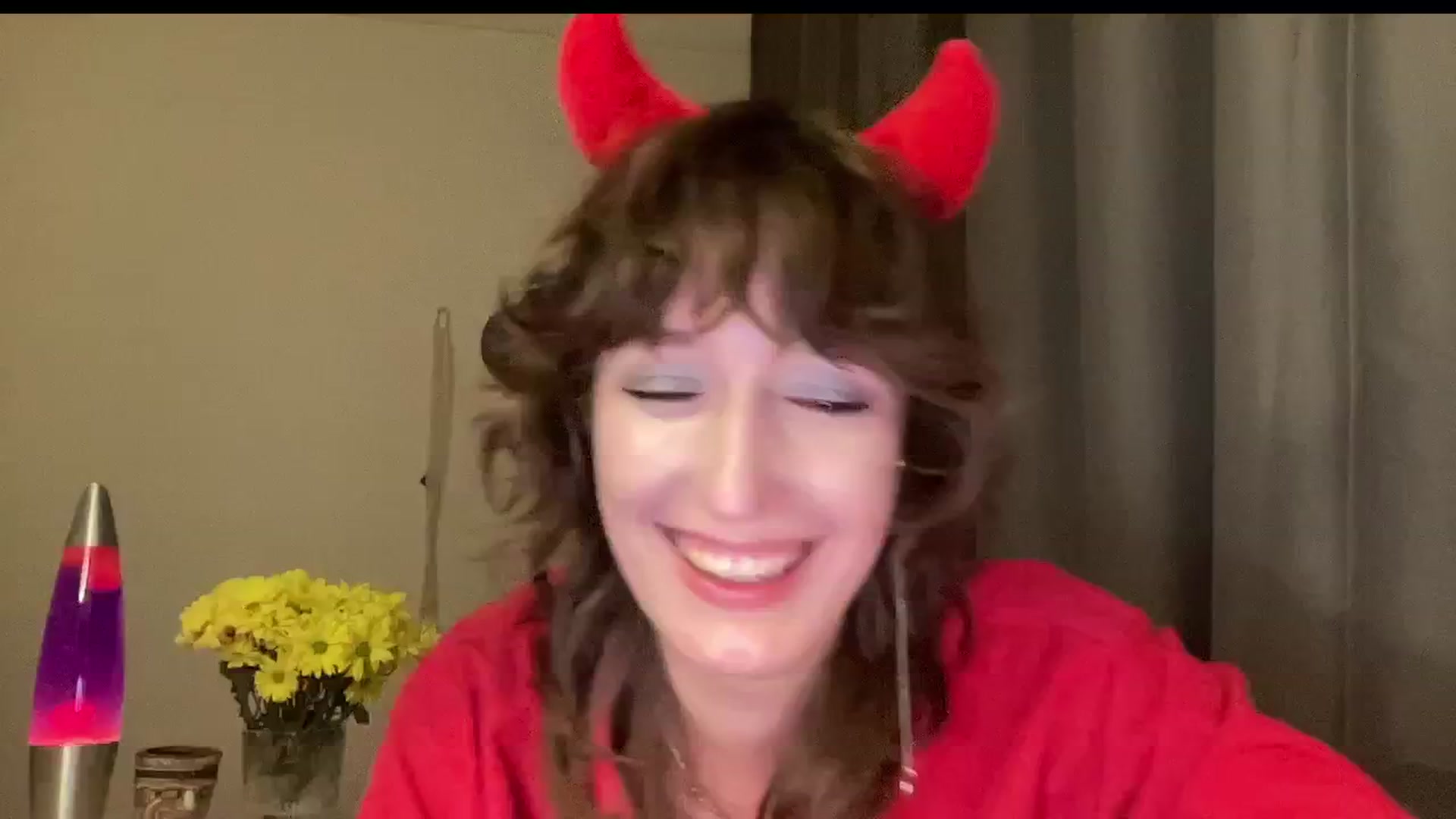 Gallery image thumbnail from LoooneyTunes's myfreecams stream on, 10/30/2024, 17:44 image 14 of 20