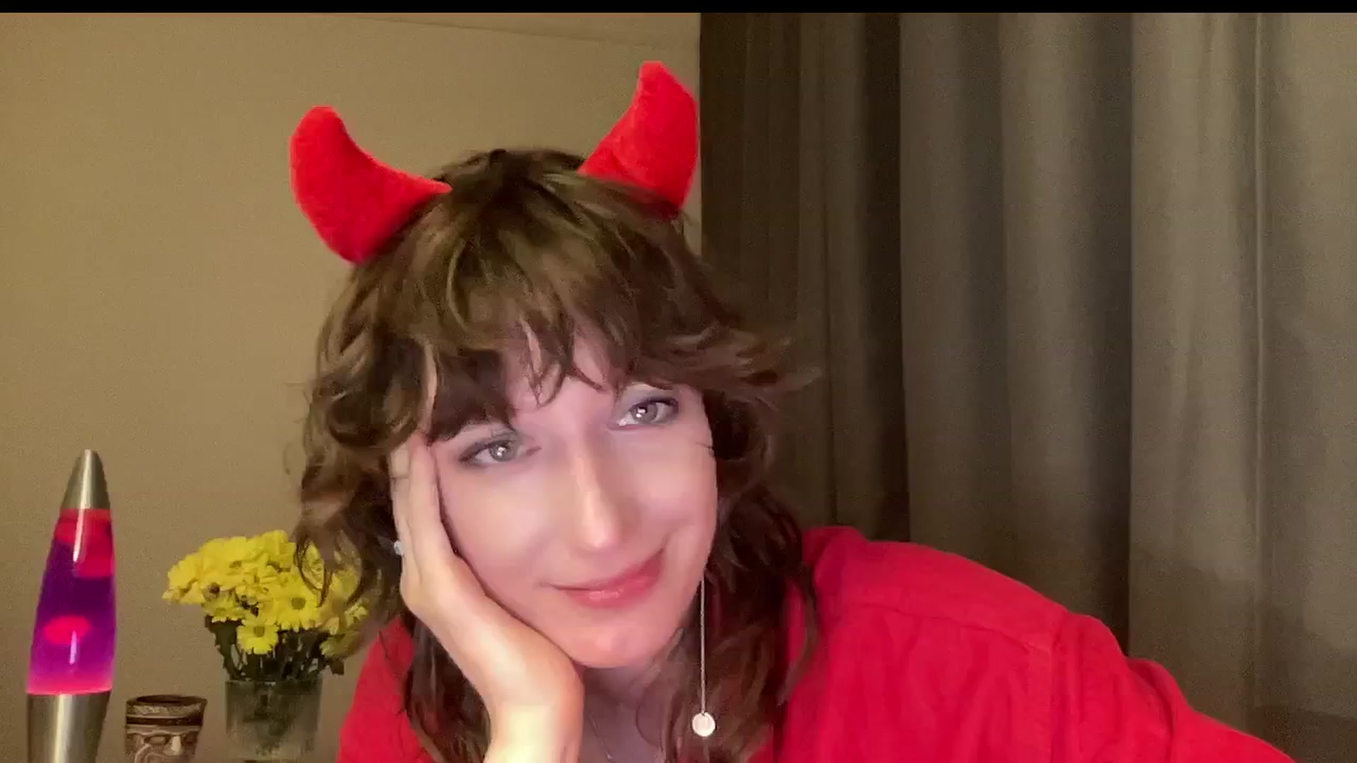 Gallery image thumbnail from LoooneyTunes's myfreecams stream on, 10/30/2024, 17:44 image 19 of 20