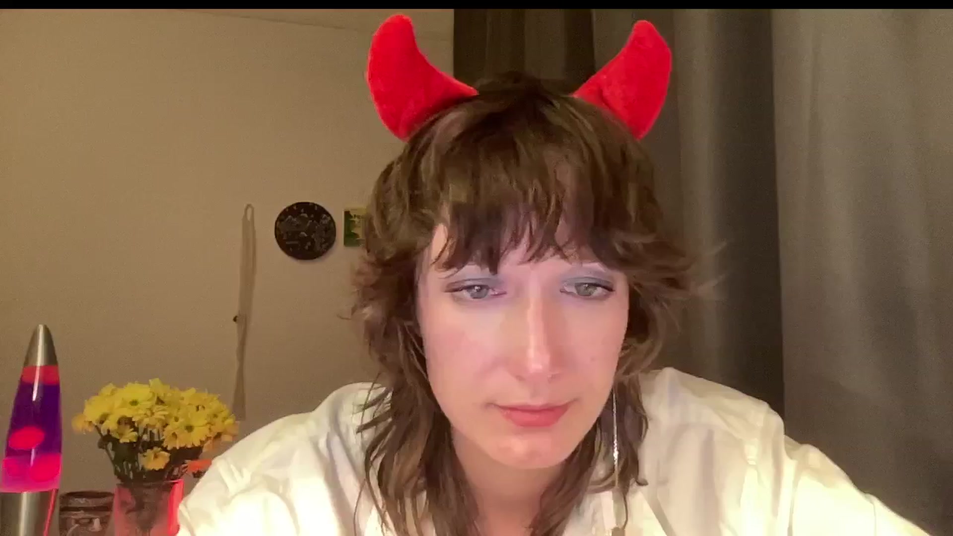 Gallery image thumbnail from LoooneyTunes's myfreecams stream on, 10/30/2024, 20:00 image 18 of 20