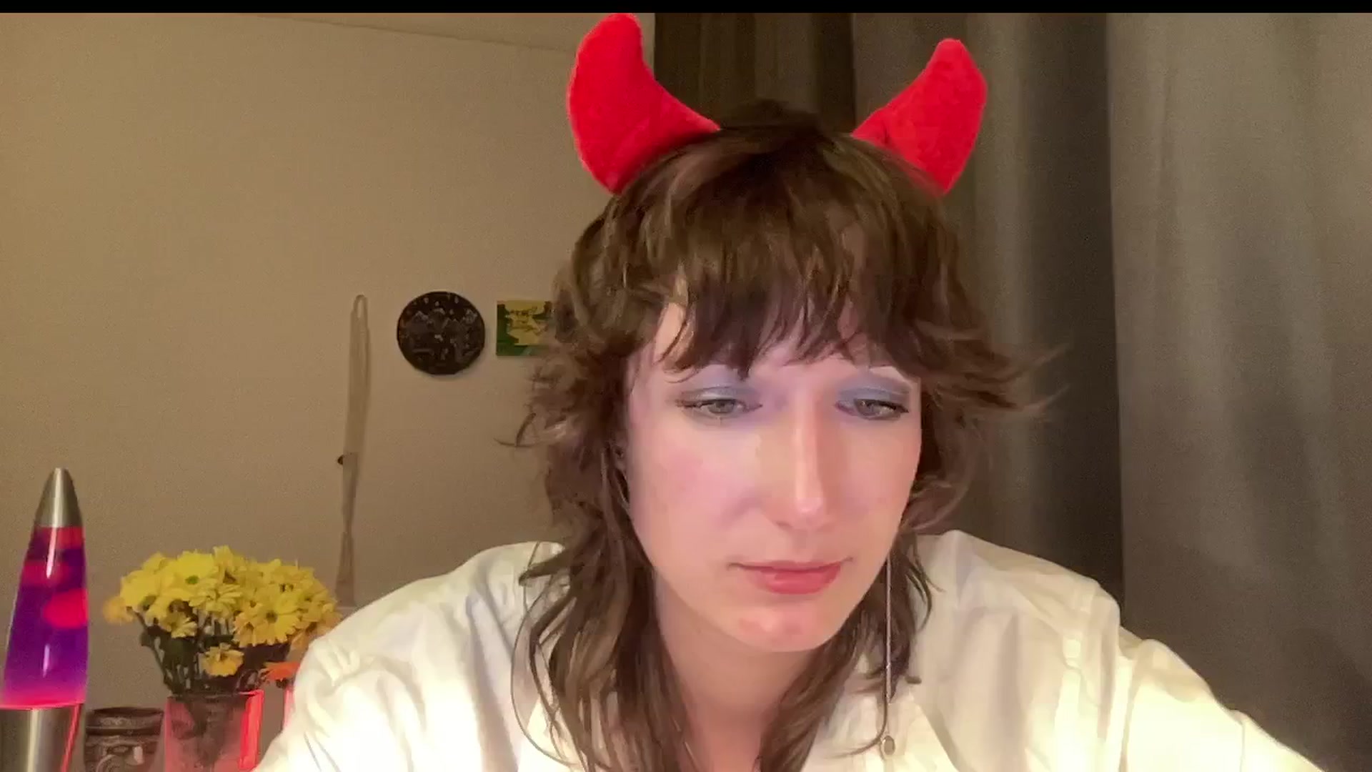 Gallery image thumbnail from LoooneyTunes's myfreecams stream on, 10/30/2024, 20:00 image 11 of 20