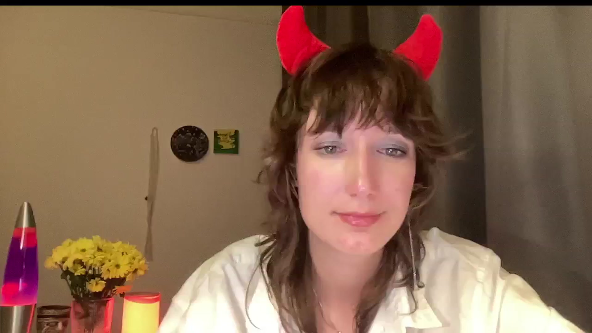 Gallery image thumbnail from LoooneyTunes's myfreecams stream on, 10/30/2024, 20:00 image 15 of 20