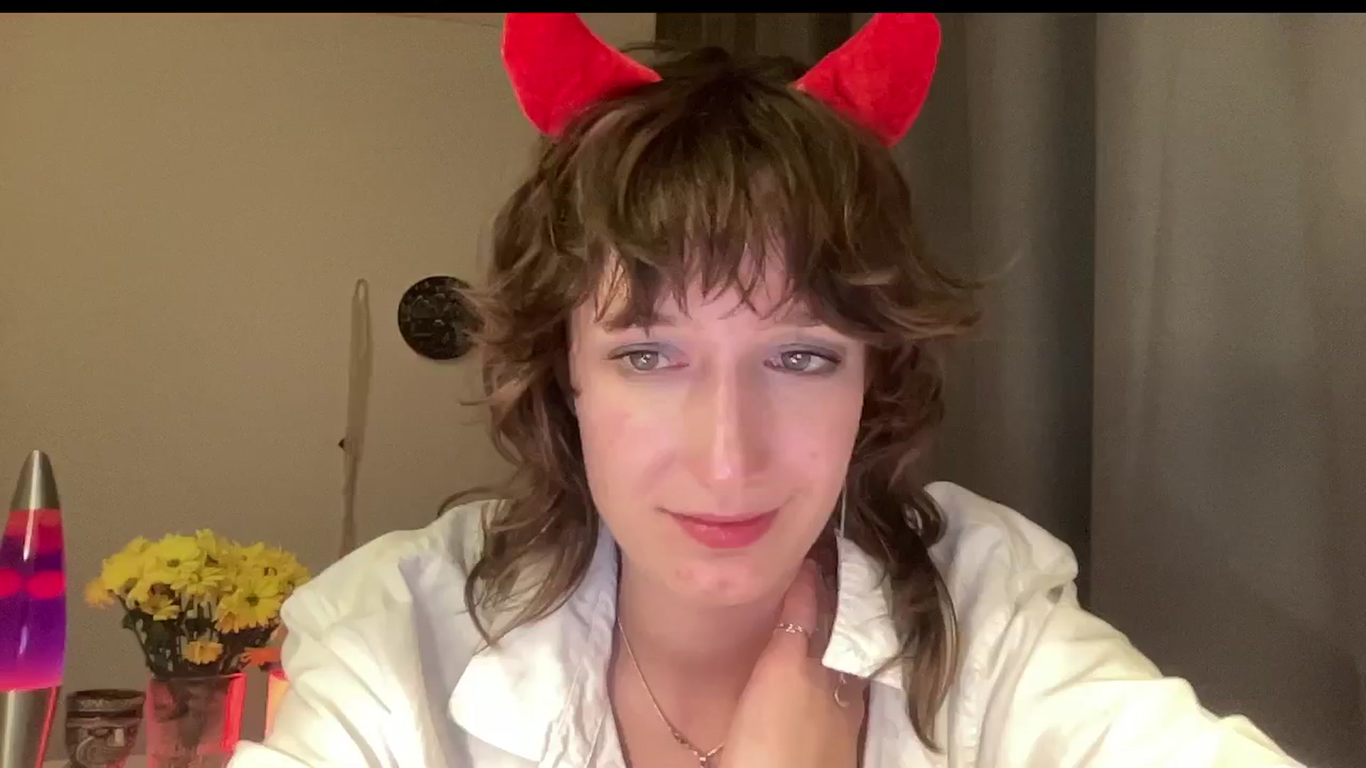 Gallery image thumbnail from LoooneyTunes's myfreecams stream on, 10/30/2024, 21:36 image 14 of 20