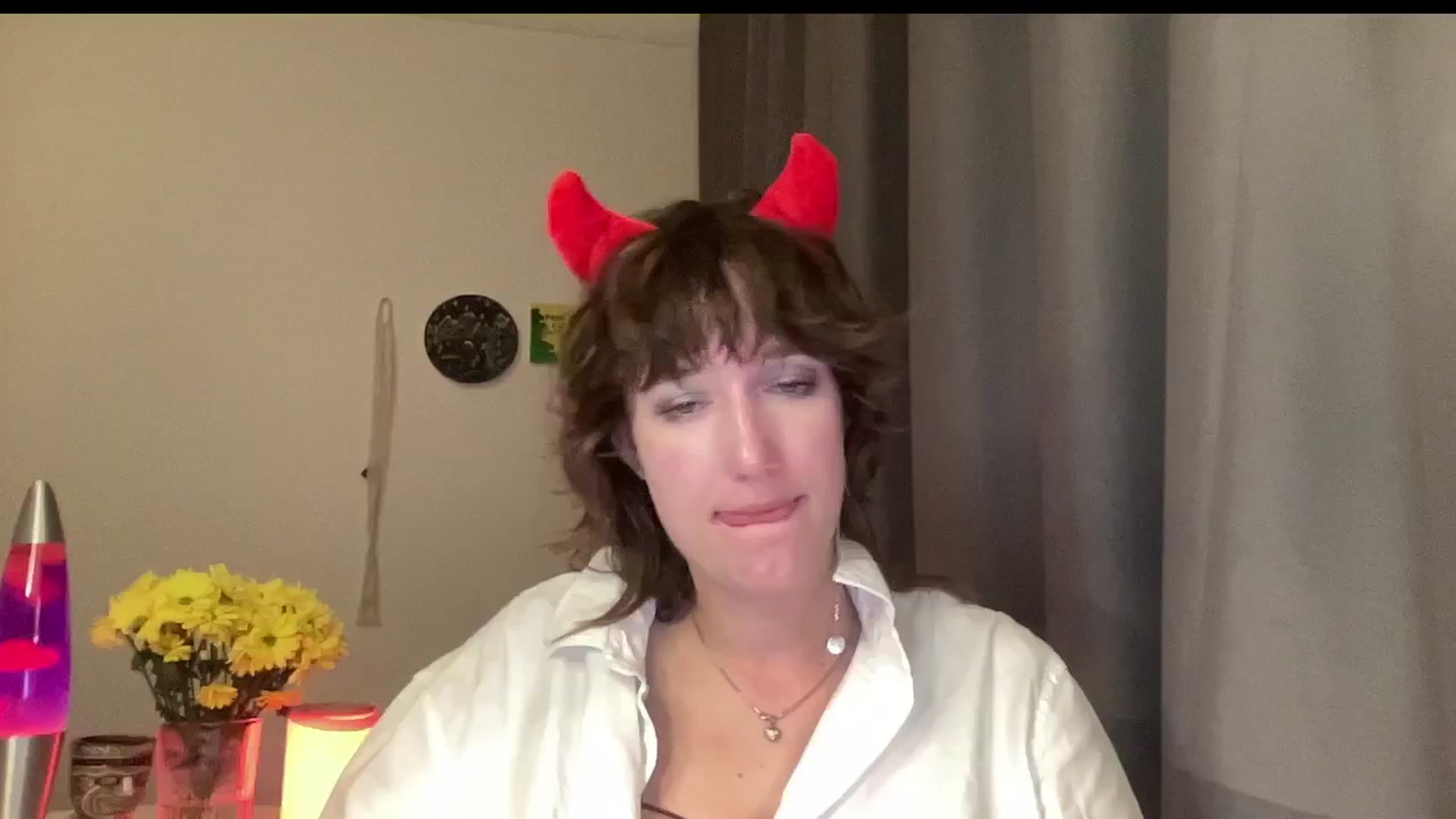 Gallery image thumbnail from LoooneyTunes's myfreecams stream on, 10/30/2024, 21:36 image 20 of 20