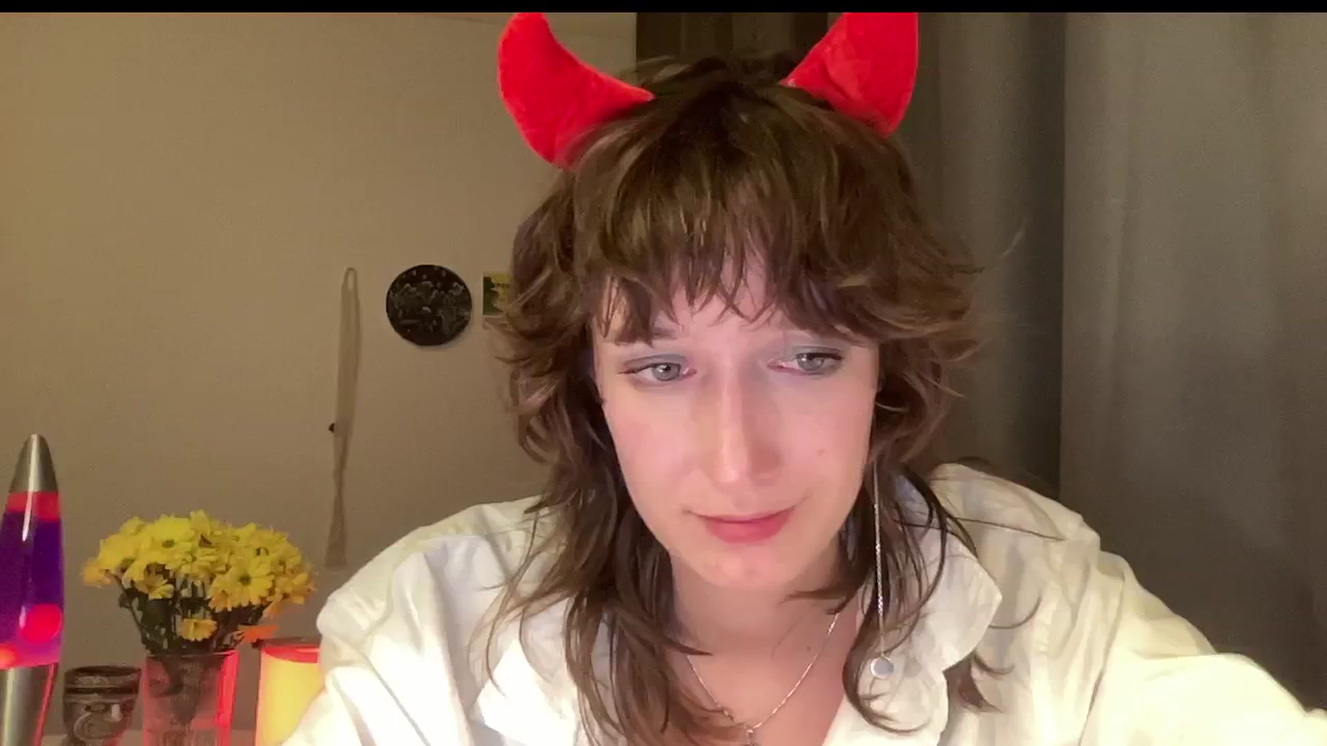 Gallery image thumbnail from LoooneyTunes's myfreecams stream on, 10/30/2024, 21:36 image 9 of 20