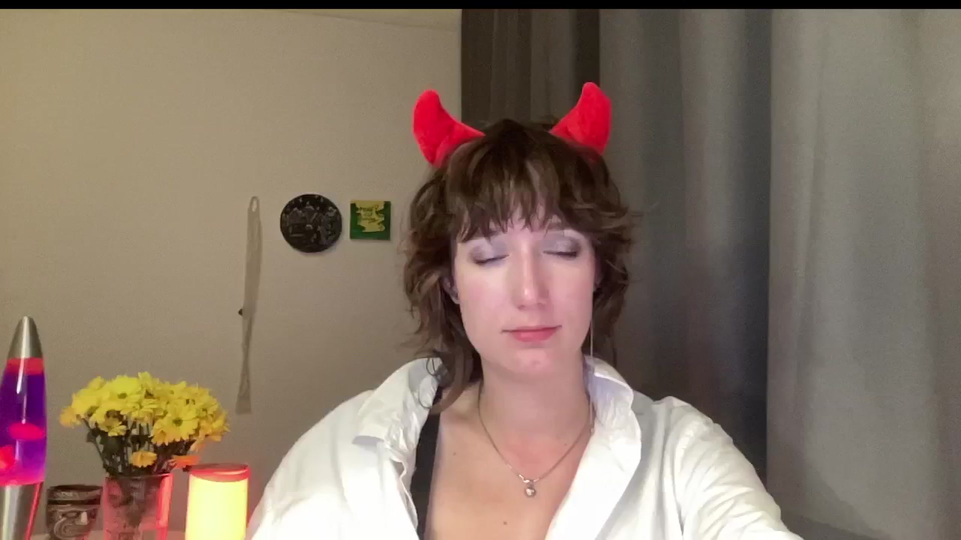 Gallery image thumbnail from LoooneyTunes's myfreecams stream on, 10/30/2024, 21:36 image 19 of 20