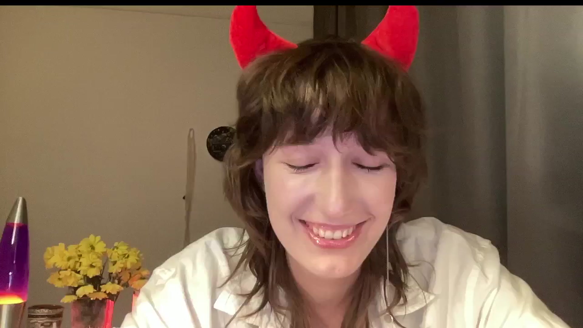 Gallery image thumbnail from LoooneyTunes's myfreecams stream on, 10/31/2024, 18:51 image 10 of 20