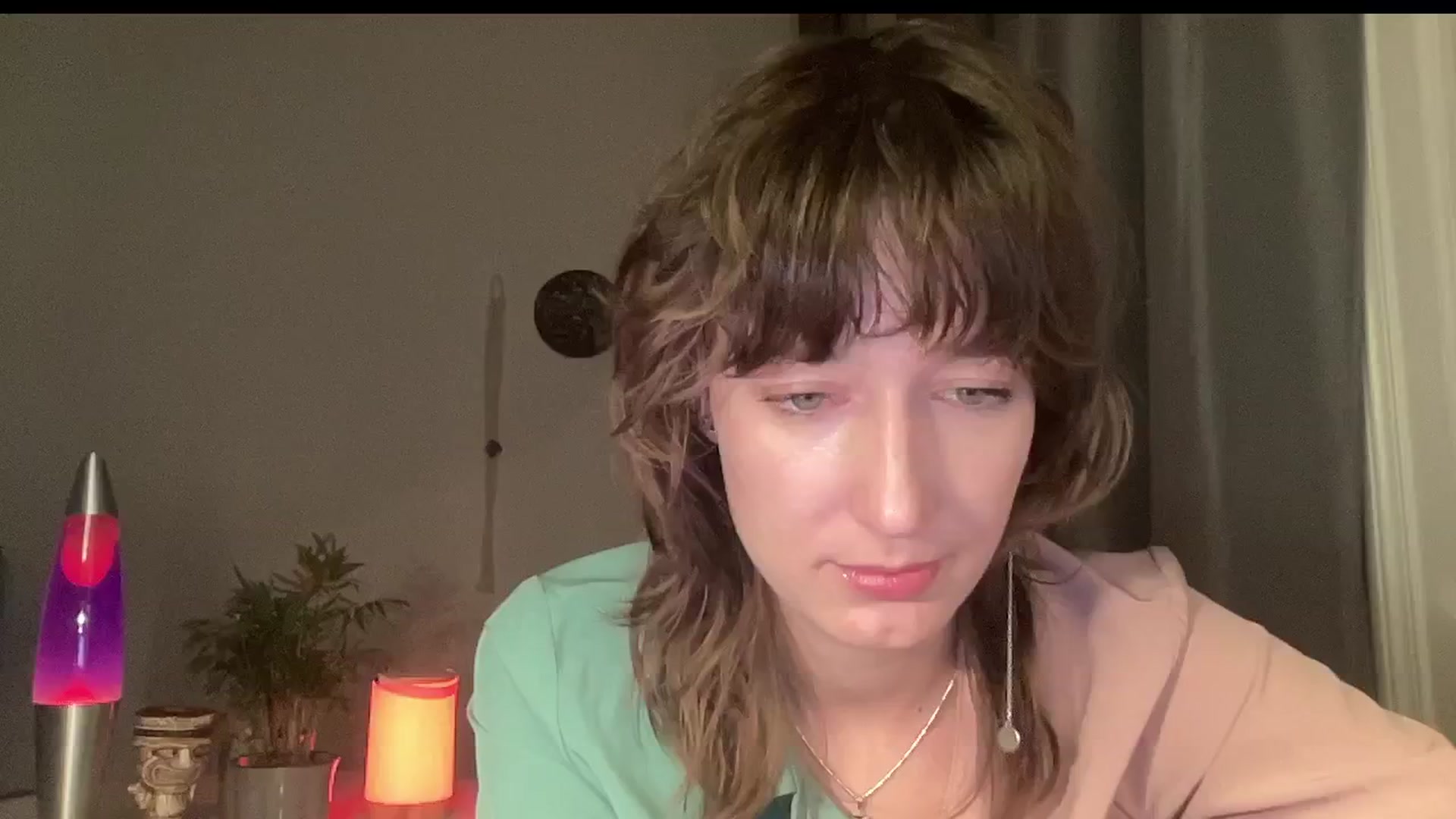 Gallery image thumbnail from LoooneyTunes's myfreecams stream on, 11/01/2024, 17:20 image 13 of 20
