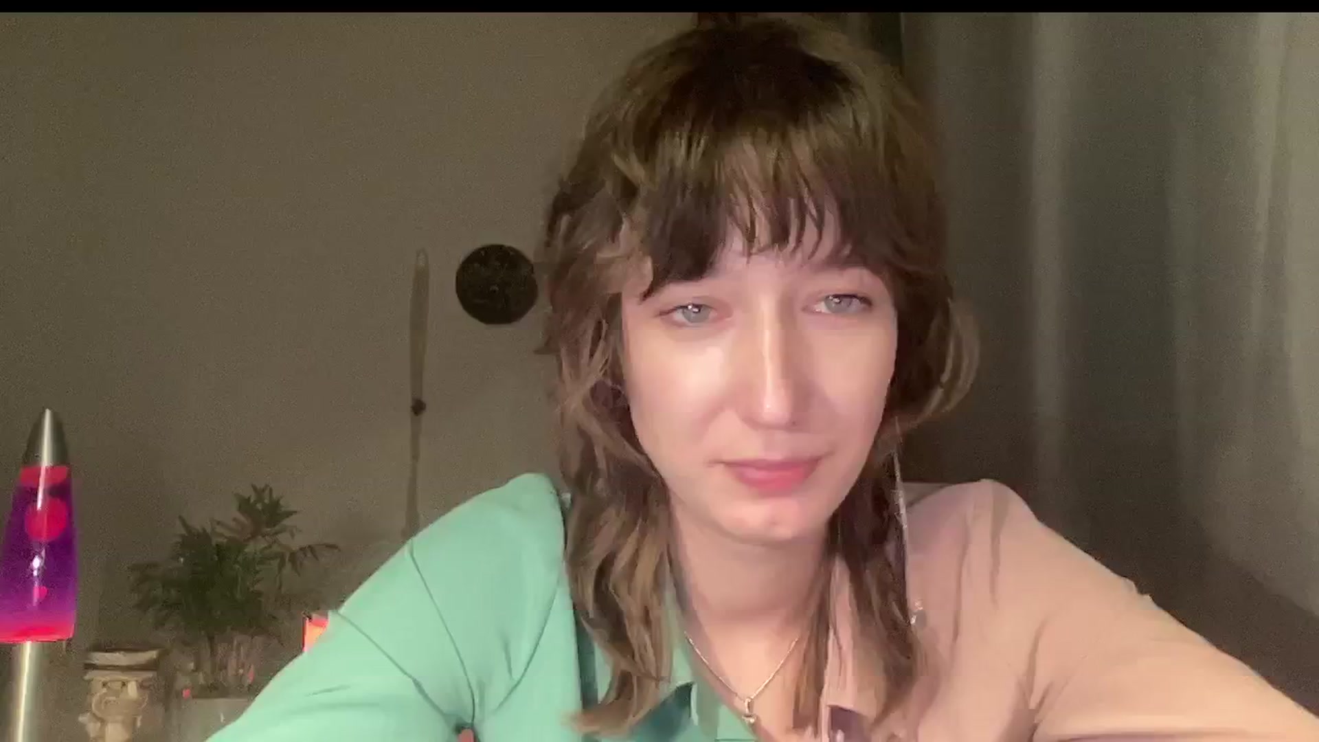 Gallery image thumbnail from LoooneyTunes's myfreecams stream on, 11/01/2024, 17:42 image 19 of 20
