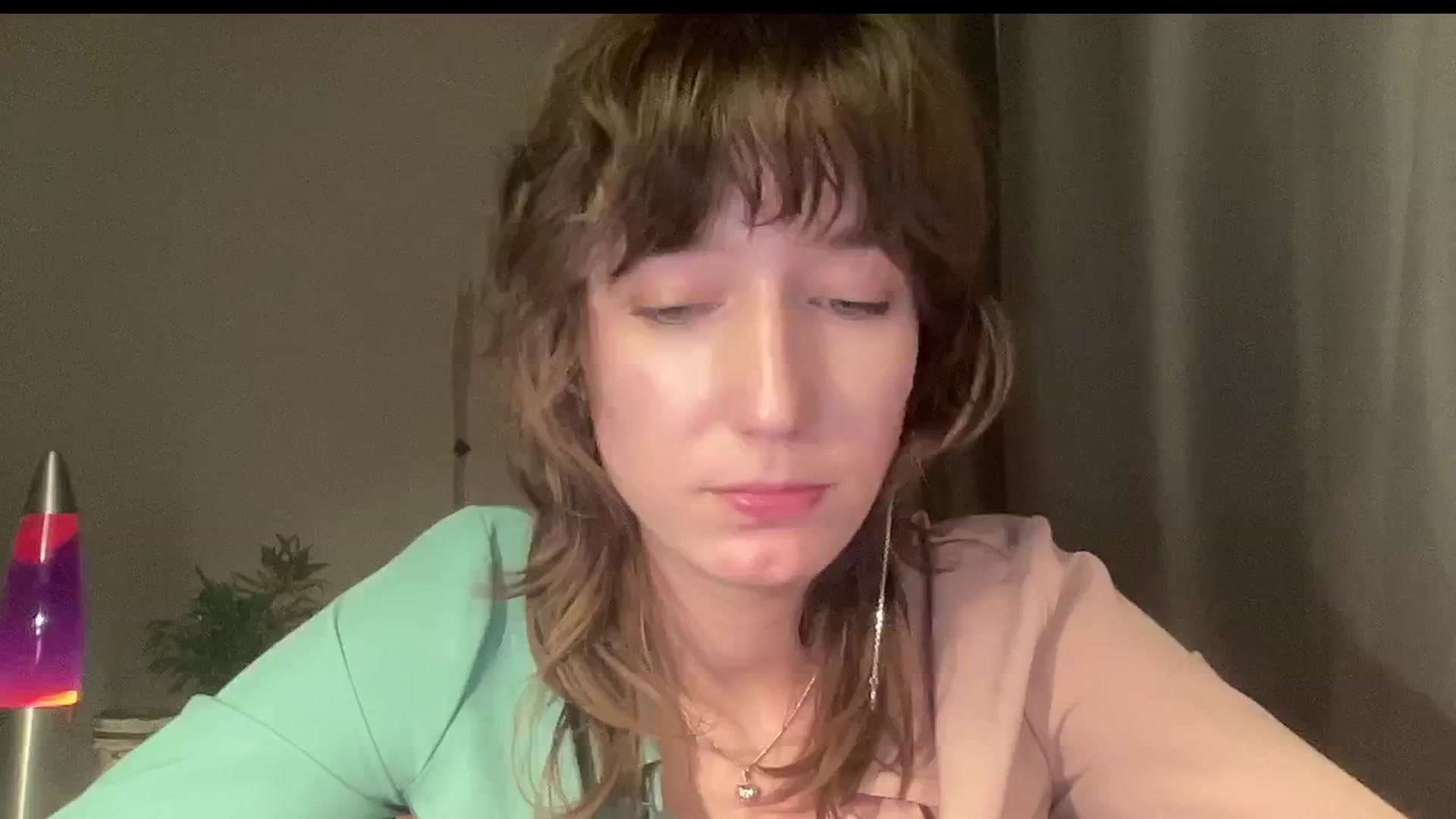 Gallery image thumbnail from LoooneyTunes's myfreecams stream on, 11/01/2024, 18:06 image 3 of 20