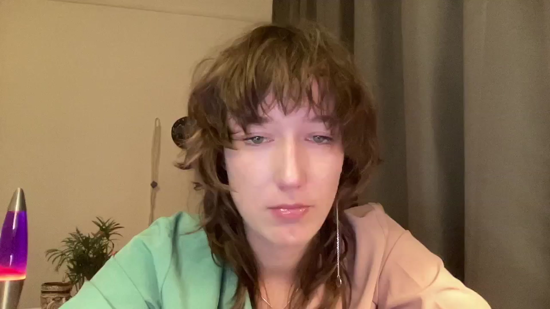 Gallery image thumbnail from LoooneyTunes's myfreecams stream on, 11/03/2024, 18:32 image 9 of 20