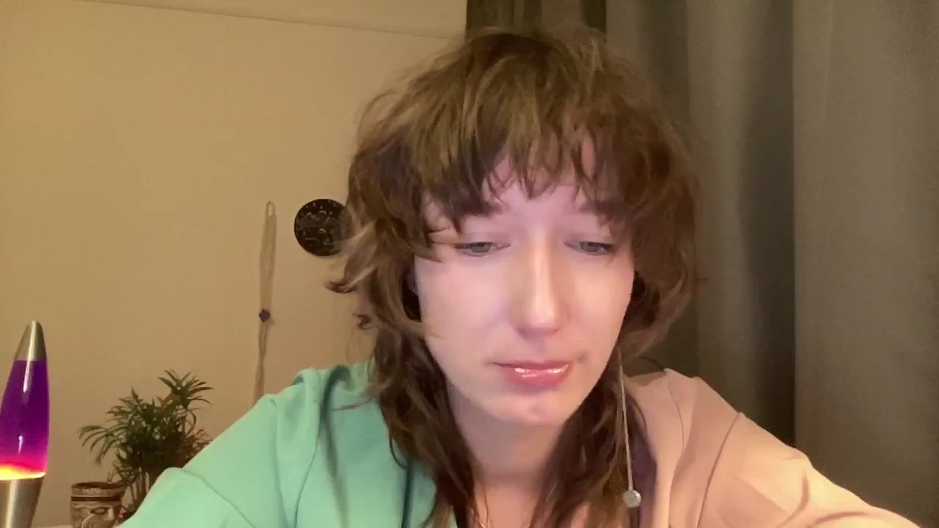 Gallery image thumbnail from LoooneyTunes's myfreecams stream on, 11/03/2024, 18:32 image 6 of 20