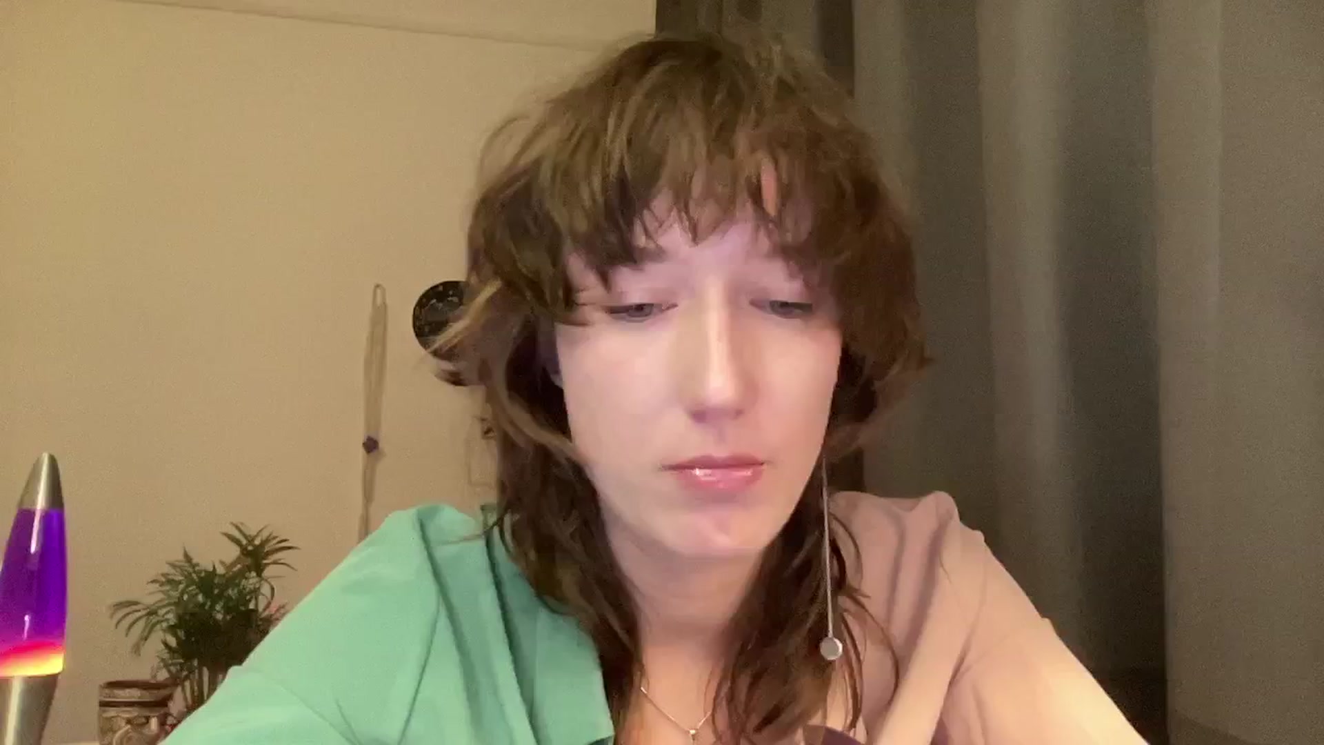Gallery image thumbnail from LoooneyTunes's myfreecams stream on, 11/03/2024, 18:32 image 11 of 20