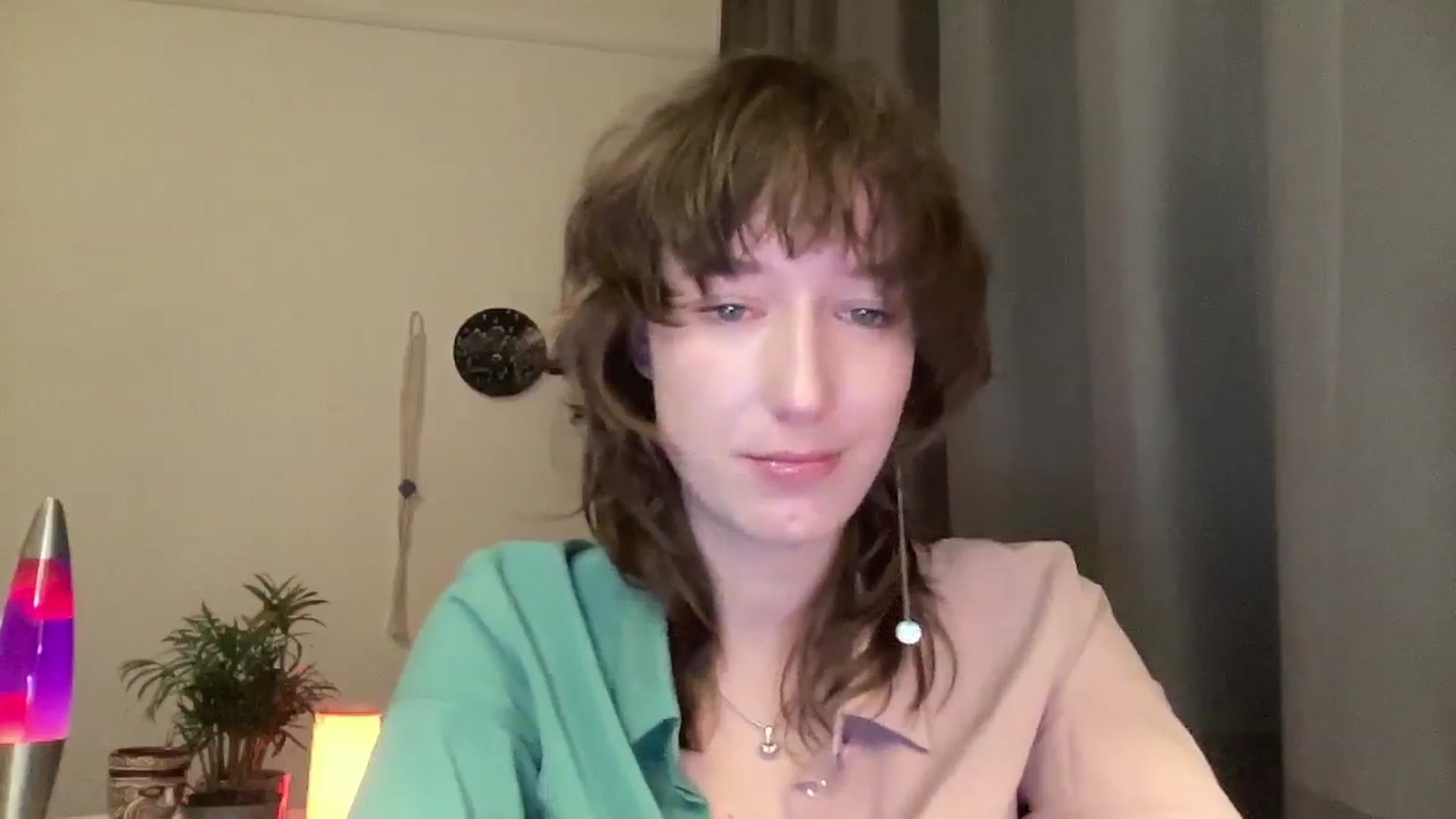 Gallery image thumbnail from LoooneyTunes's myfreecams stream on, 11/03/2024, 18:32 image 12 of 20