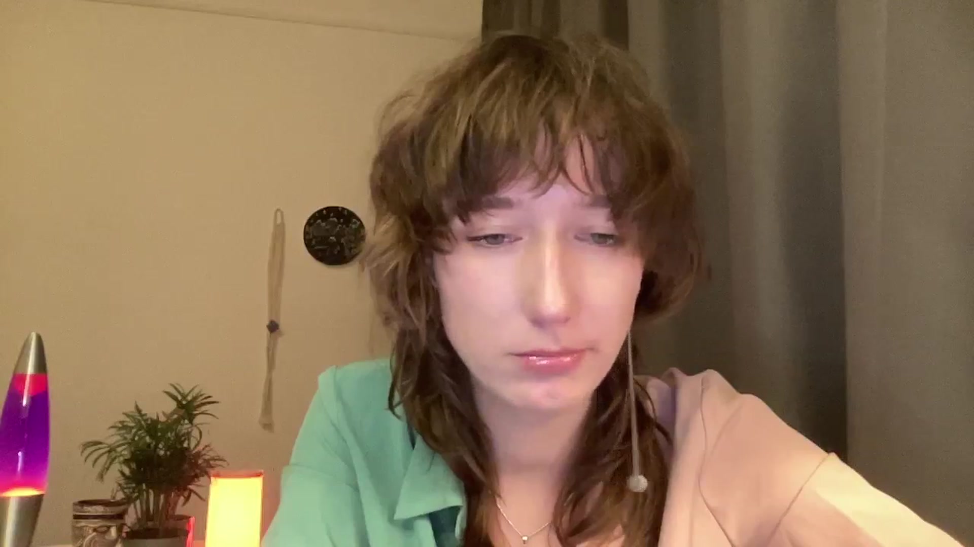 Gallery image thumbnail from LoooneyTunes's myfreecams stream on, 11/03/2024, 18:32 image 15 of 20