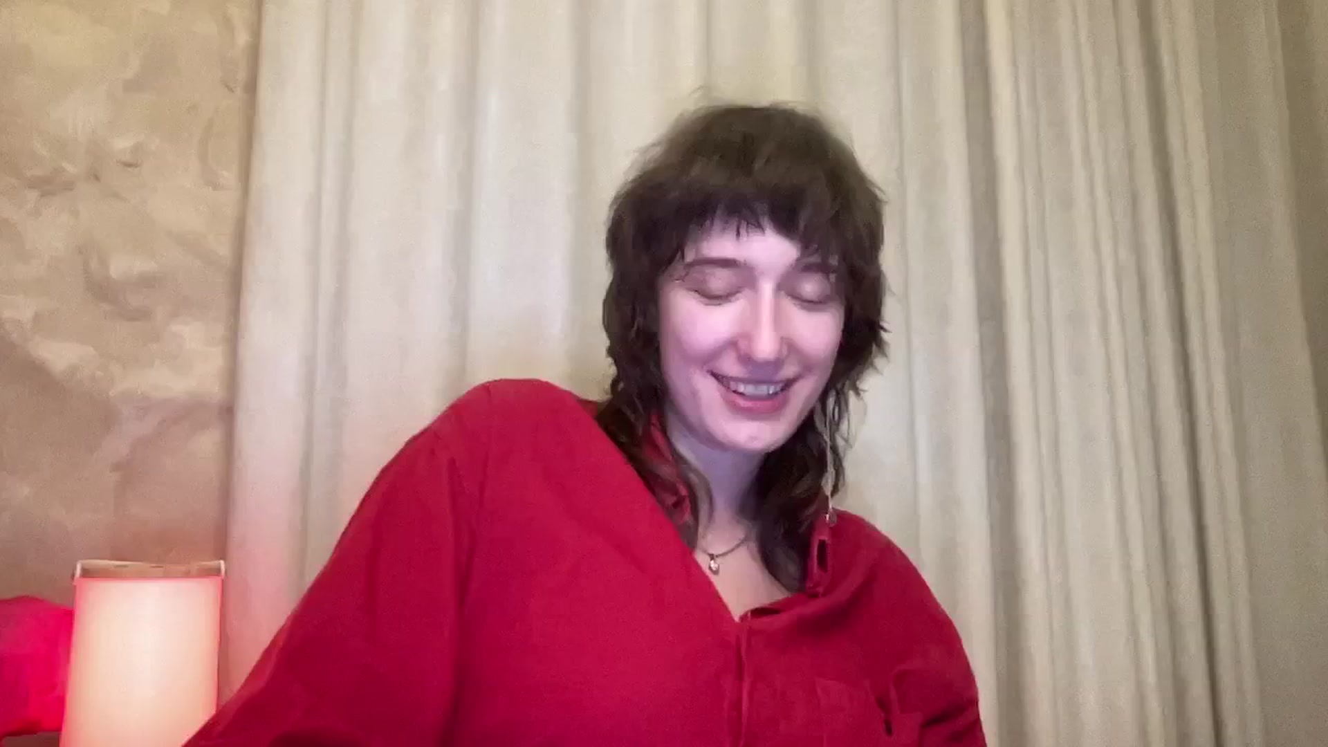 Gallery image thumbnail from LoooneyTunes's myfreecams stream on, 11/27/2024, 24:48 image 2 of 20