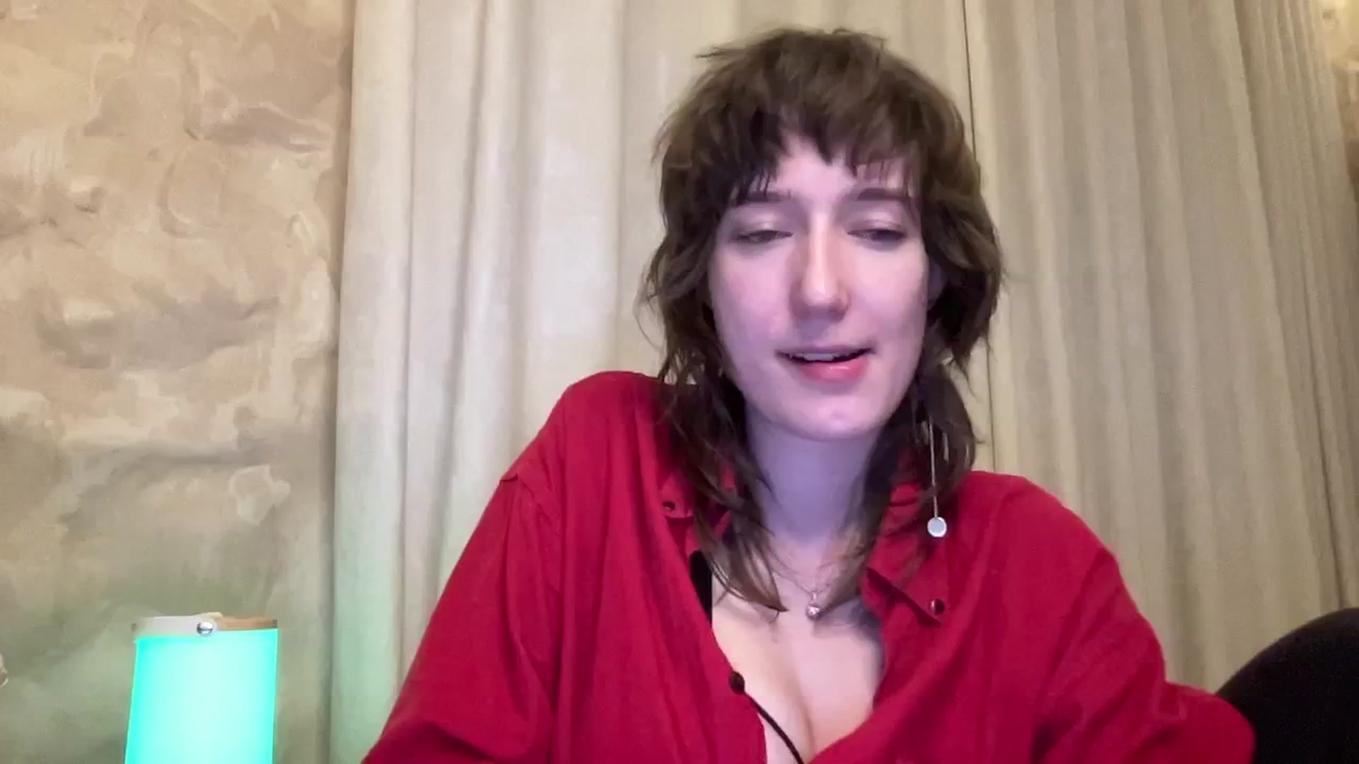 Gallery image thumbnail from LoooneyTunes's myfreecams stream on, 11/27/2024, 19:00 image 18 of 20