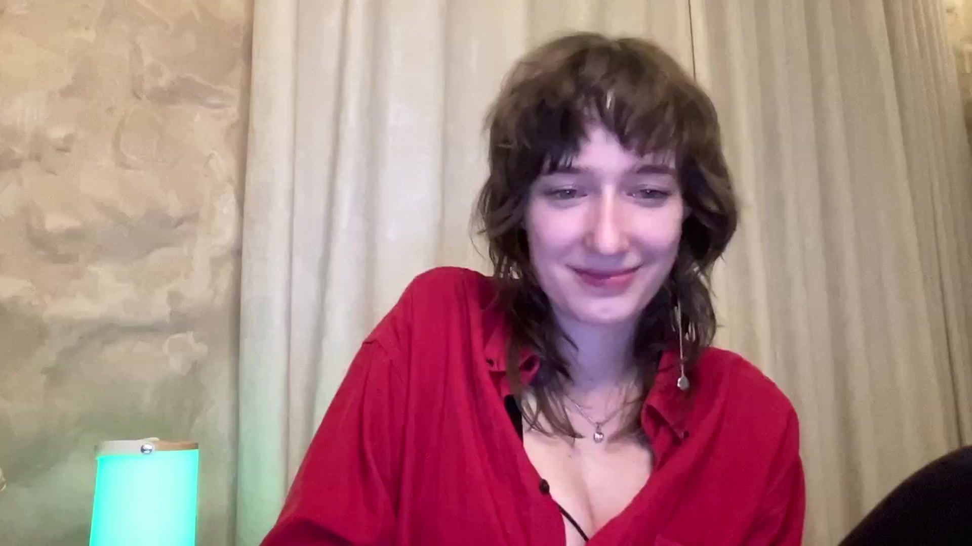 Gallery image thumbnail from LoooneyTunes's myfreecams stream on, 11/27/2024, 19:00 image 19 of 20