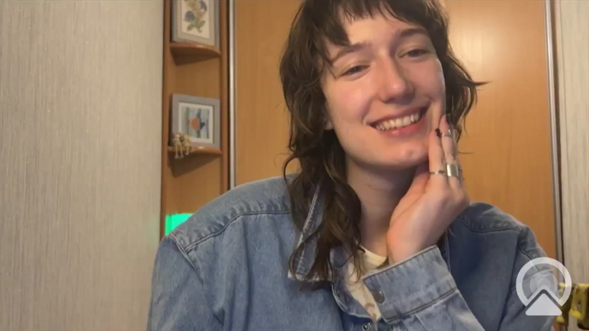 Gallery image thumbnail from LoooneyTunes's myfreecams stream on, 12/02/2024, 23:59 image 13 of 20