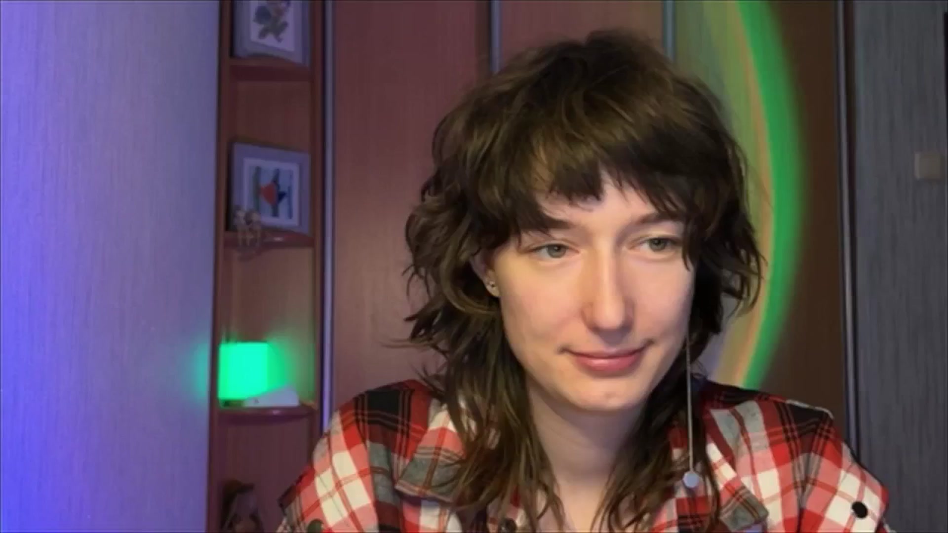 Gallery image thumbnail from LoooneyTunes's myfreecams stream on, 12/17/2024, 22:23 image 5 of 20