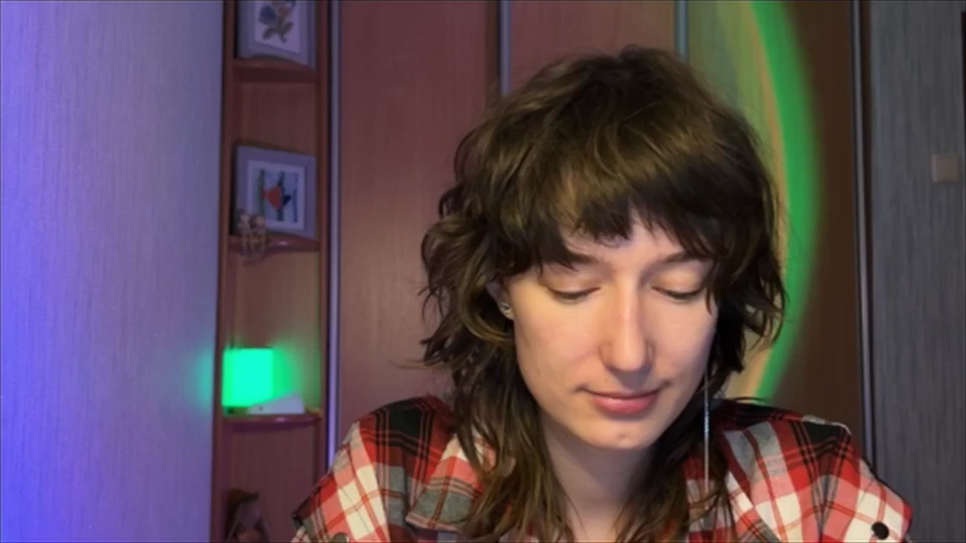 Gallery image thumbnail from LoooneyTunes's myfreecams stream on, 12/17/2024, 22:23 image 8 of 20