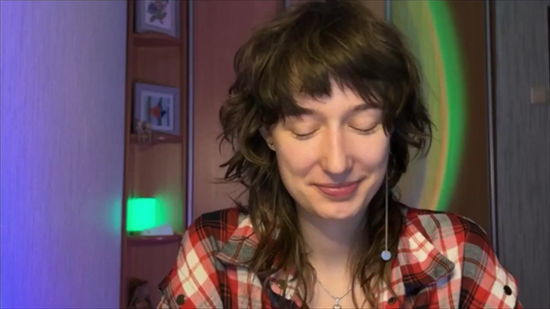 Gallery image thumbnail from LoooneyTunes's myfreecams stream on, 12/17/2024, 22:23 image 2 of 20