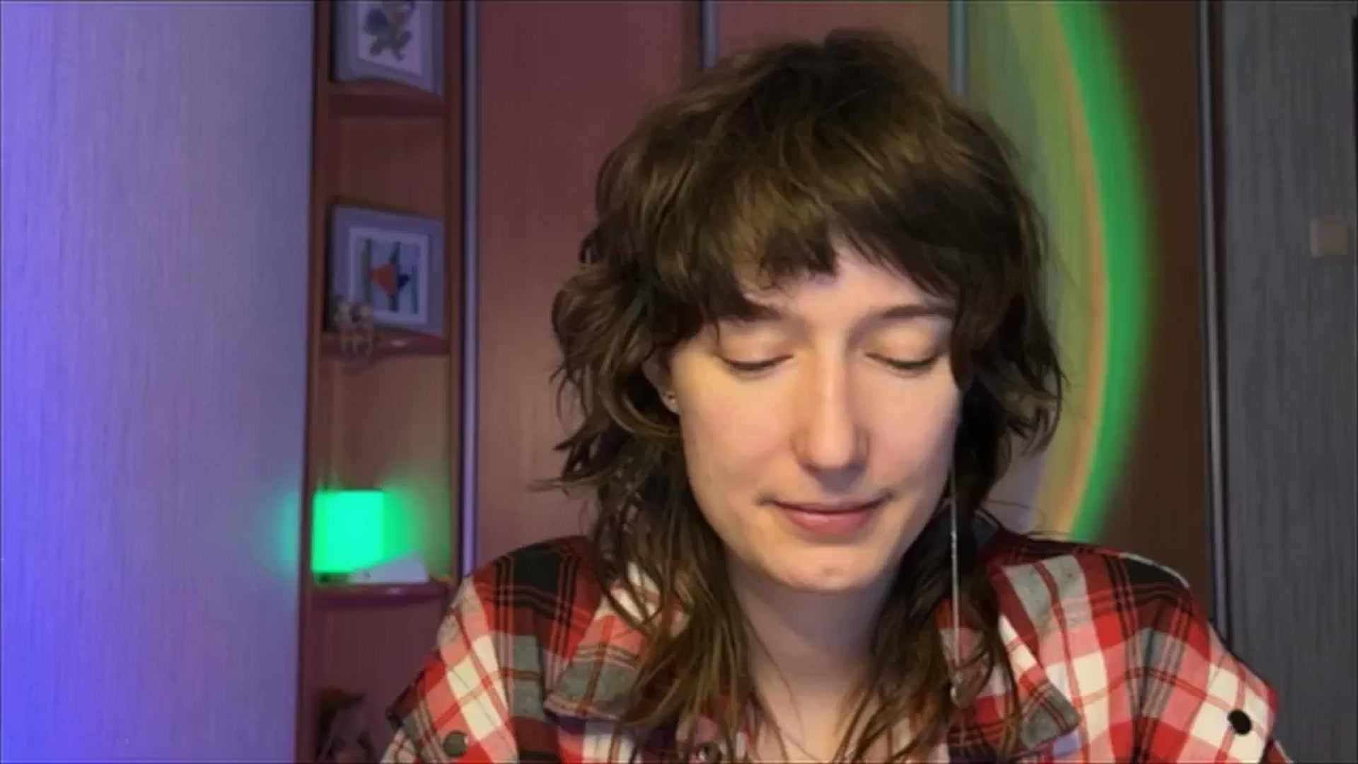Gallery image thumbnail from LoooneyTunes's myfreecams stream on, 12/17/2024, 22:23 image 17 of 20