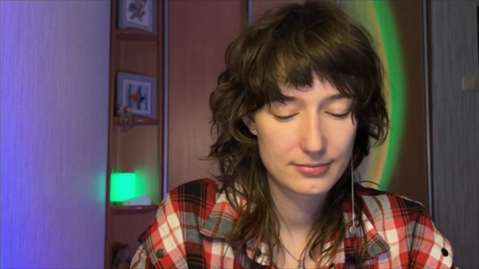 Gallery image thumbnail from LoooneyTunes's myfreecams stream on, 12/17/2024, 22:23 image 11 of 20