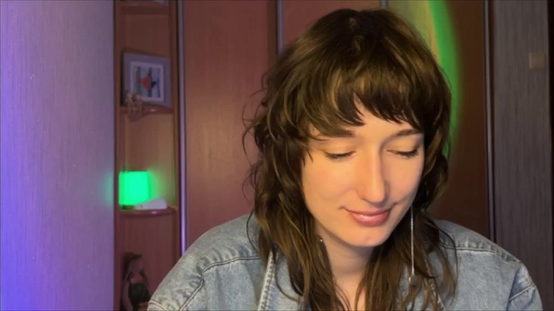 Gallery image thumbnail from LoooneyTunes's myfreecams stream on, 12/19/2024, 22:29 image 1 of 20