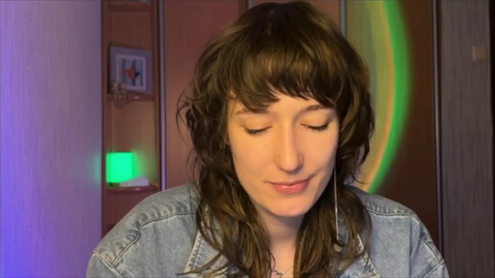 Gallery image thumbnail from LoooneyTunes's myfreecams stream on, 12/19/2024, 22:29 image 19 of 20