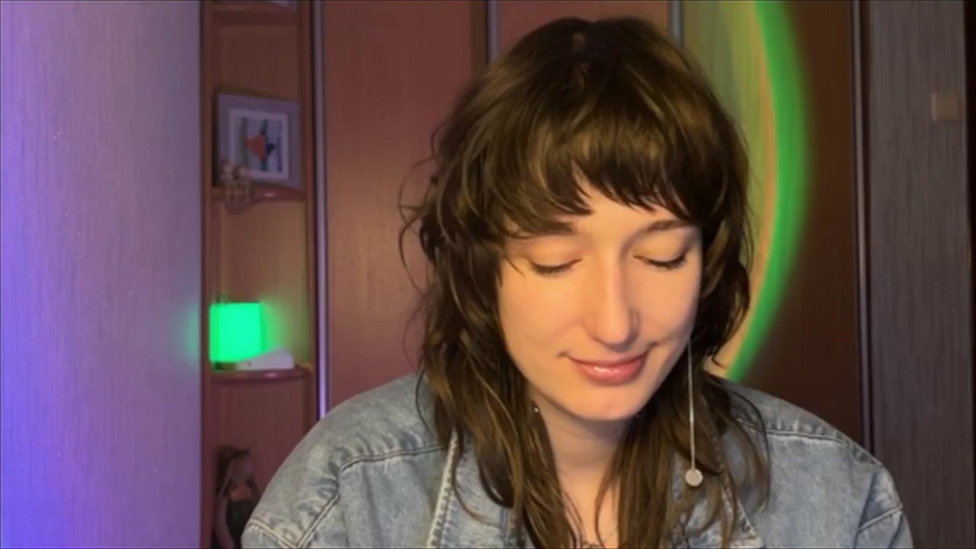 Gallery image thumbnail from LoooneyTunes's myfreecams stream on, 12/19/2024, 22:29 image 4 of 20