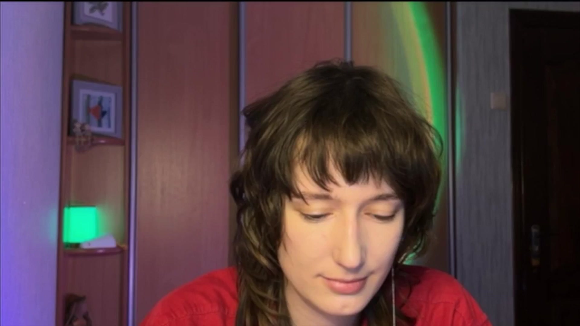 Gallery image thumbnail from LoooneyTunes's myfreecams stream on, 12/21/2024, 24:32 image 19 of 20