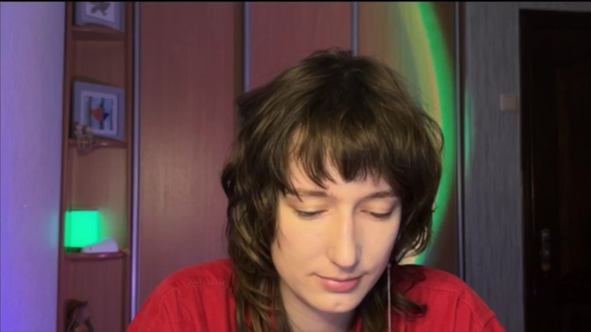 Gallery image thumbnail from LoooneyTunes's myfreecams stream on, 12/21/2024, 24:32 image 15 of 20