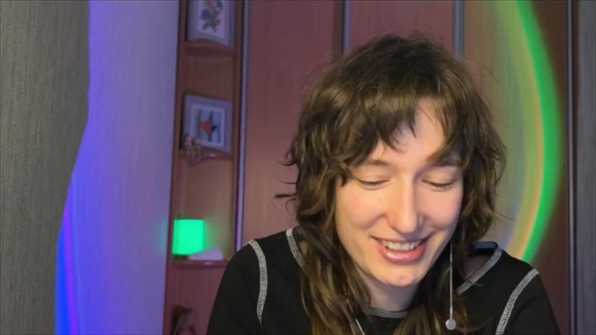 Gallery image thumbnail from LoooneyTunes's myfreecams stream on, 12/21/2024, 23:52 image 6 of 20
